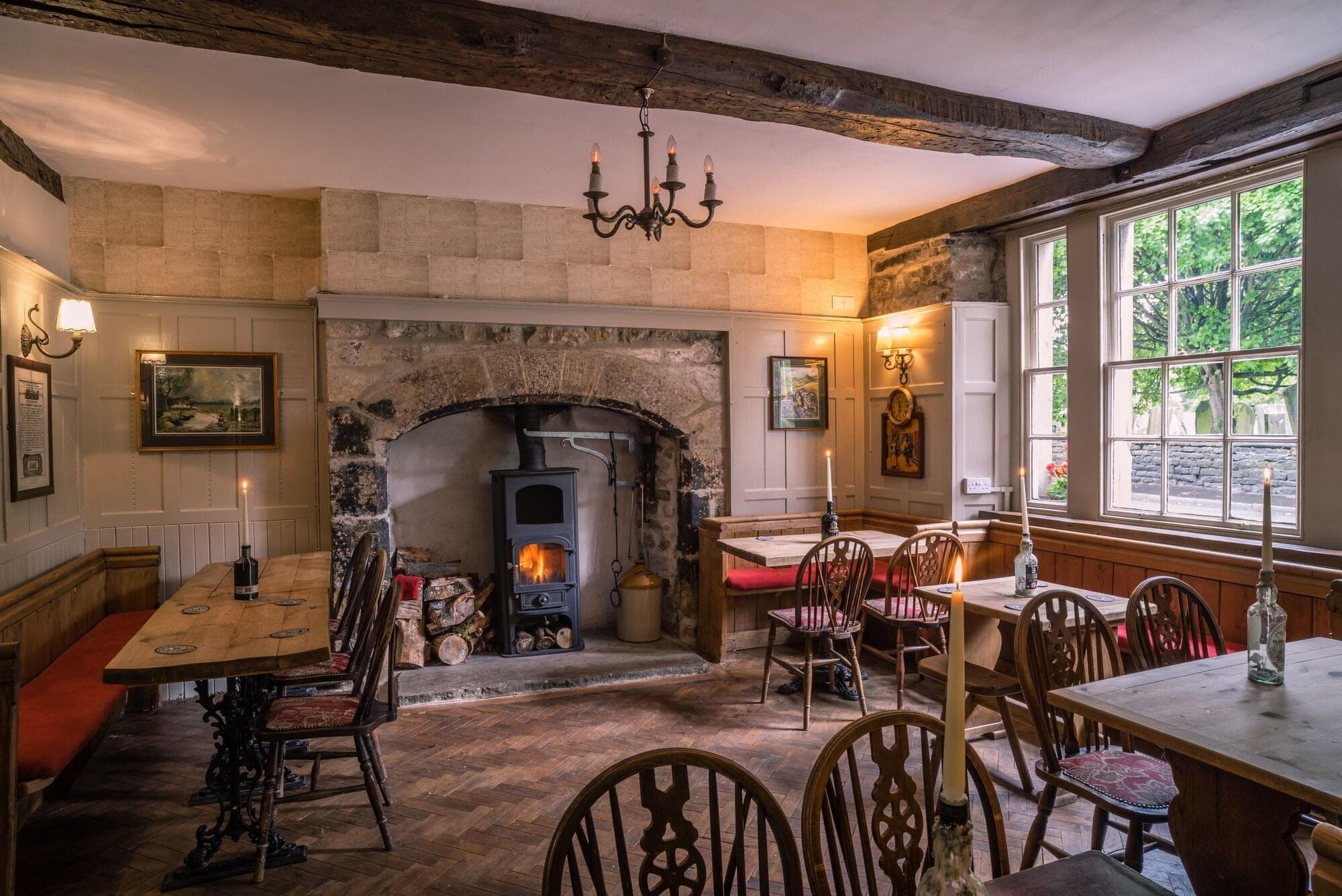 The Old Hall Hotel, Bar