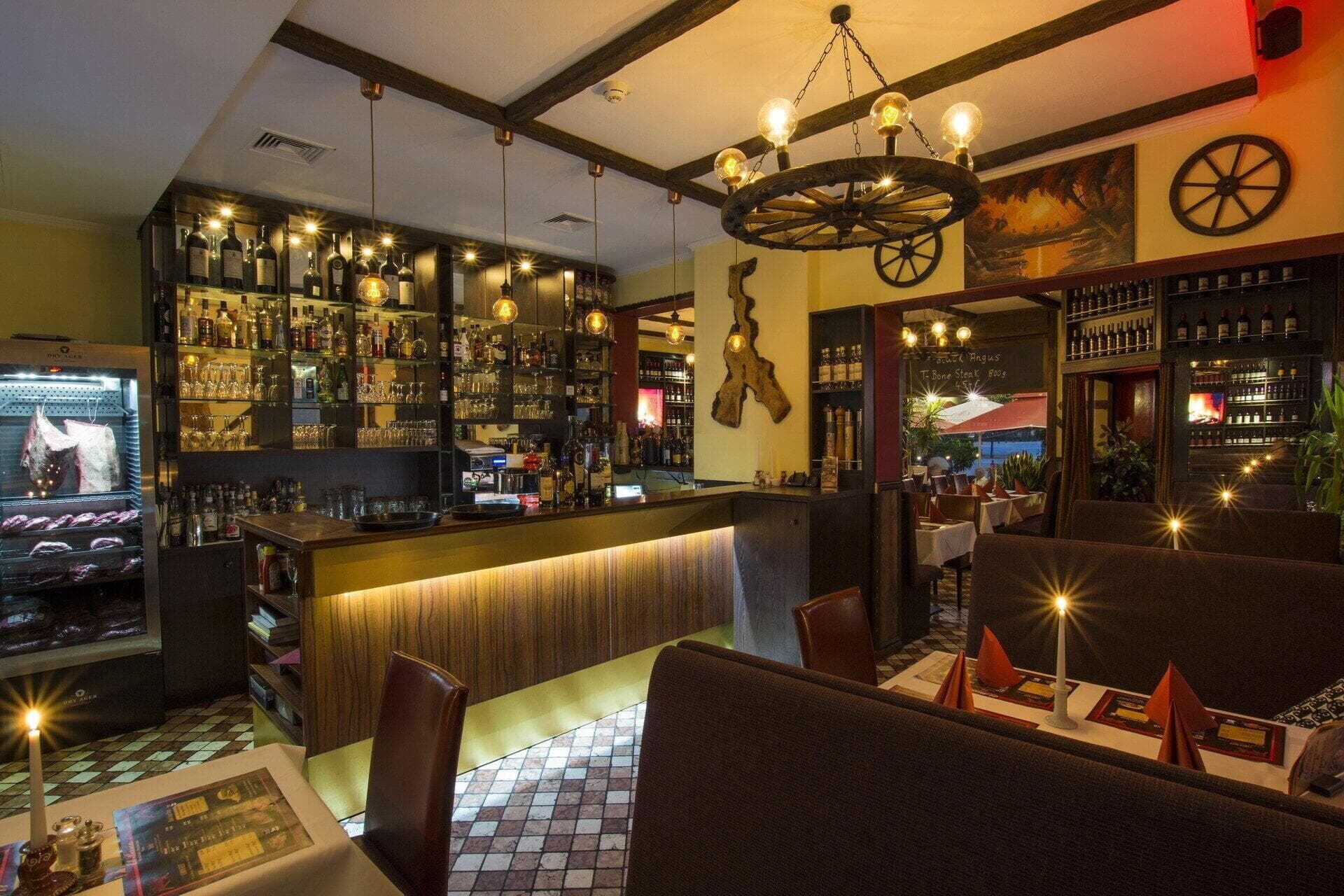 Bed & Breakfast am Luisenplatz, Bar