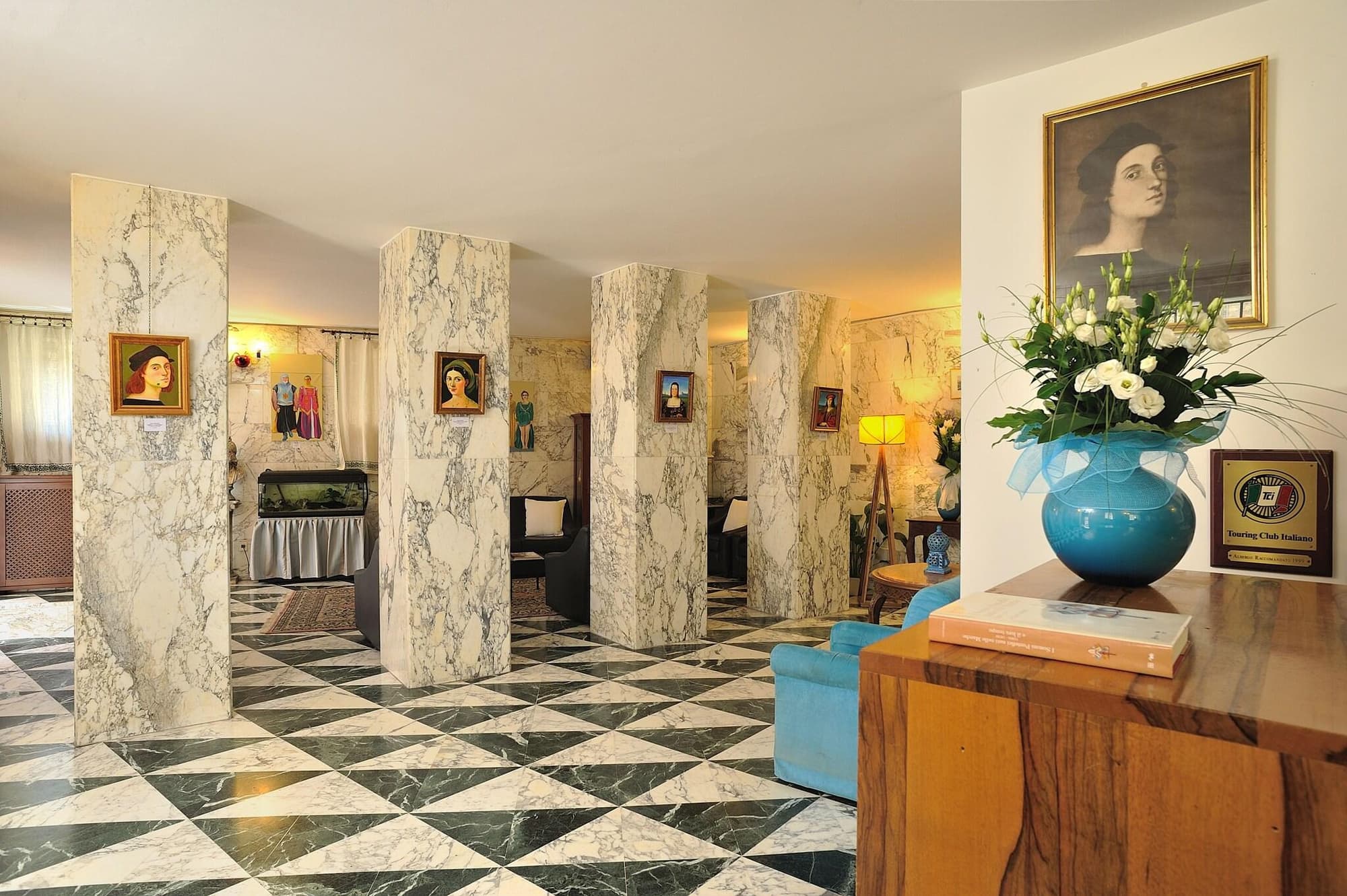 Hotel Raffaello, Lobby