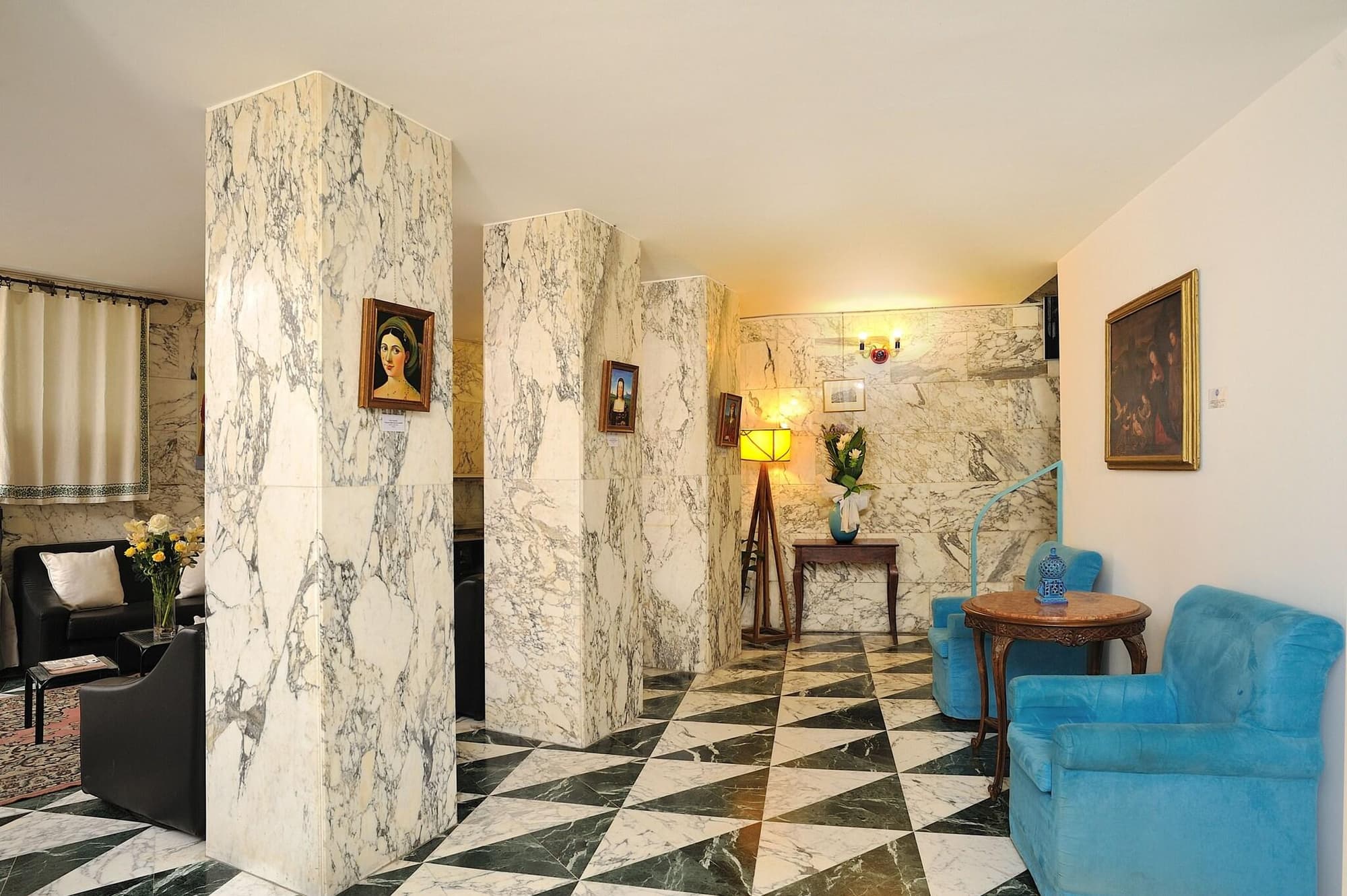 Hotel Raffaello, Lobby
