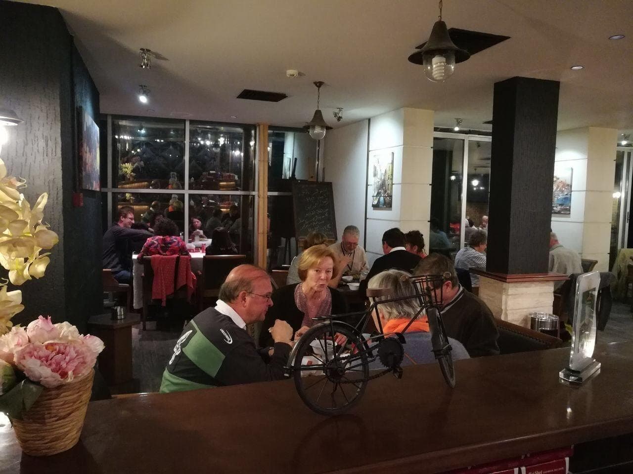 Ajnadeen Hotel, Restaurant