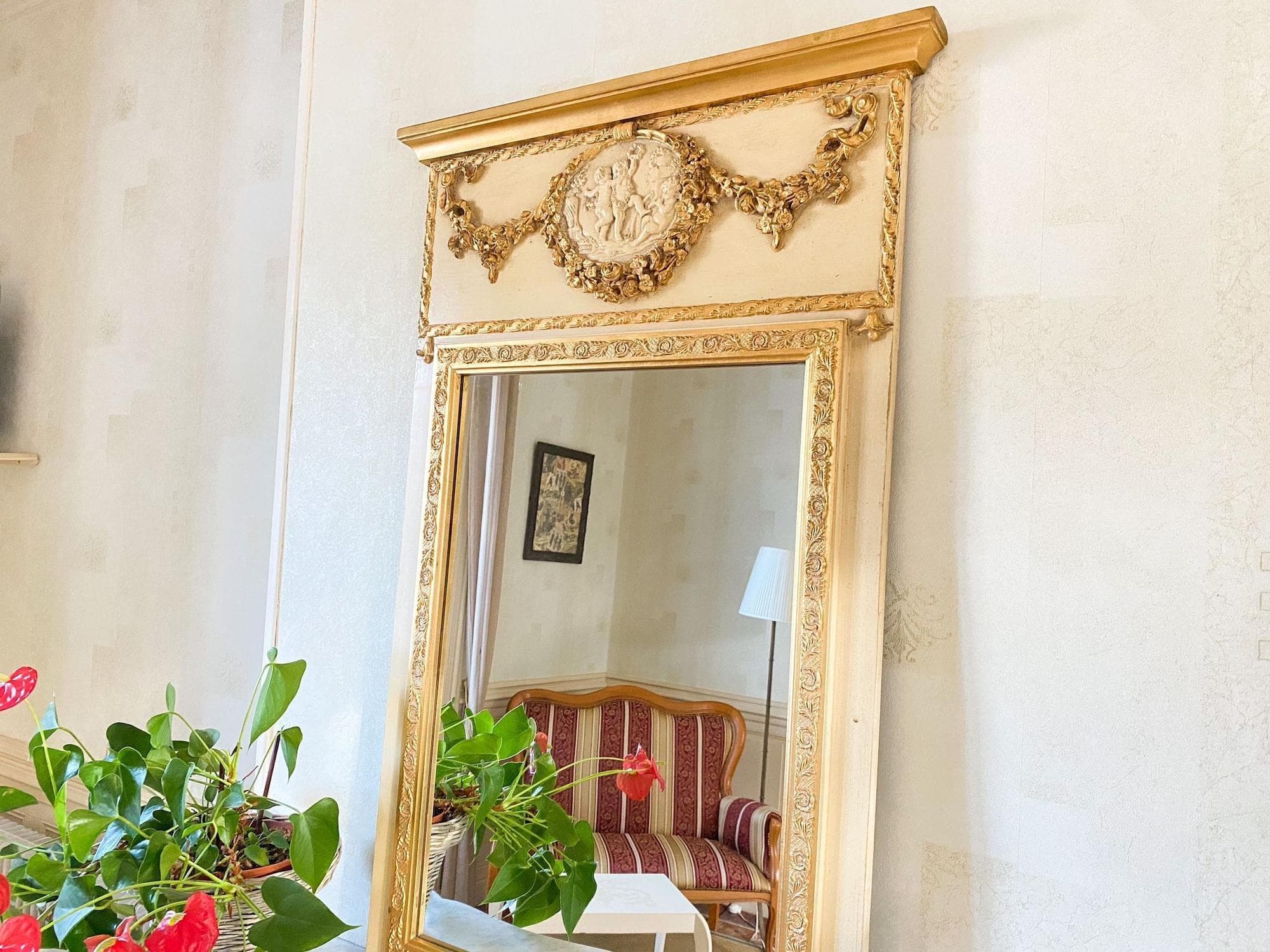 Closerie La Fontaine, Room