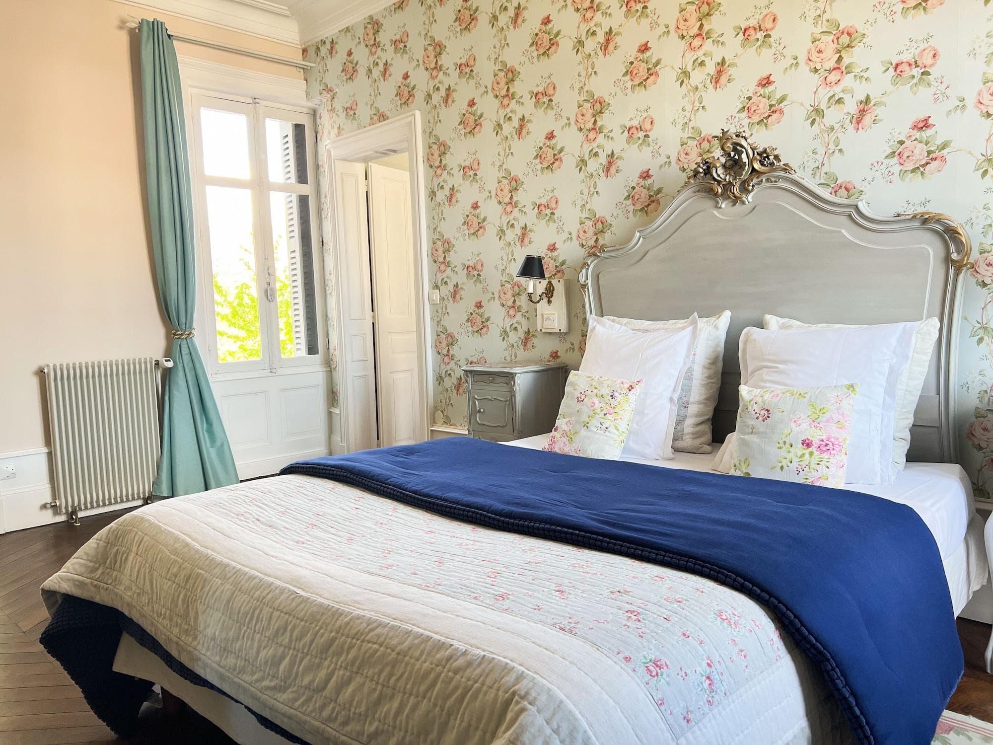 Closerie La Fontaine, Room