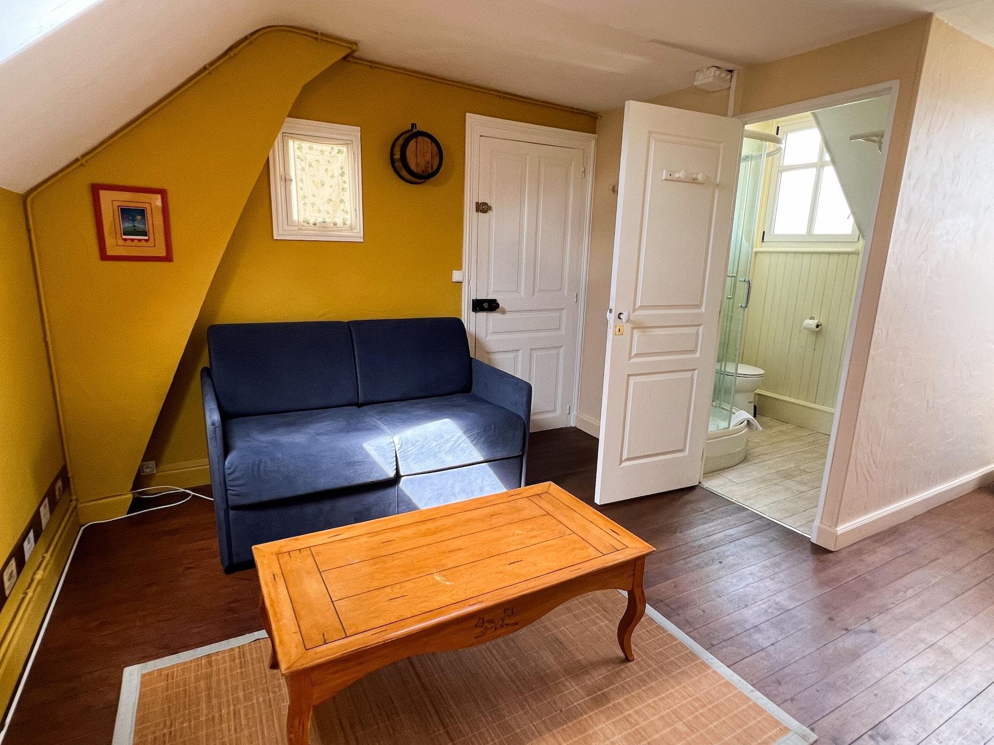 Closerie La Fontaine, Room