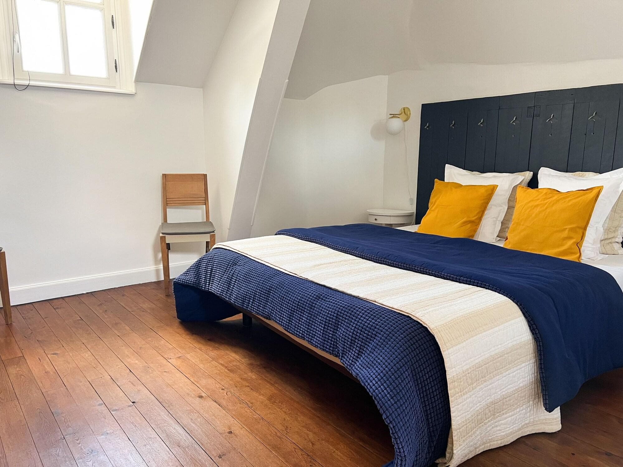 Closerie La Fontaine, Room