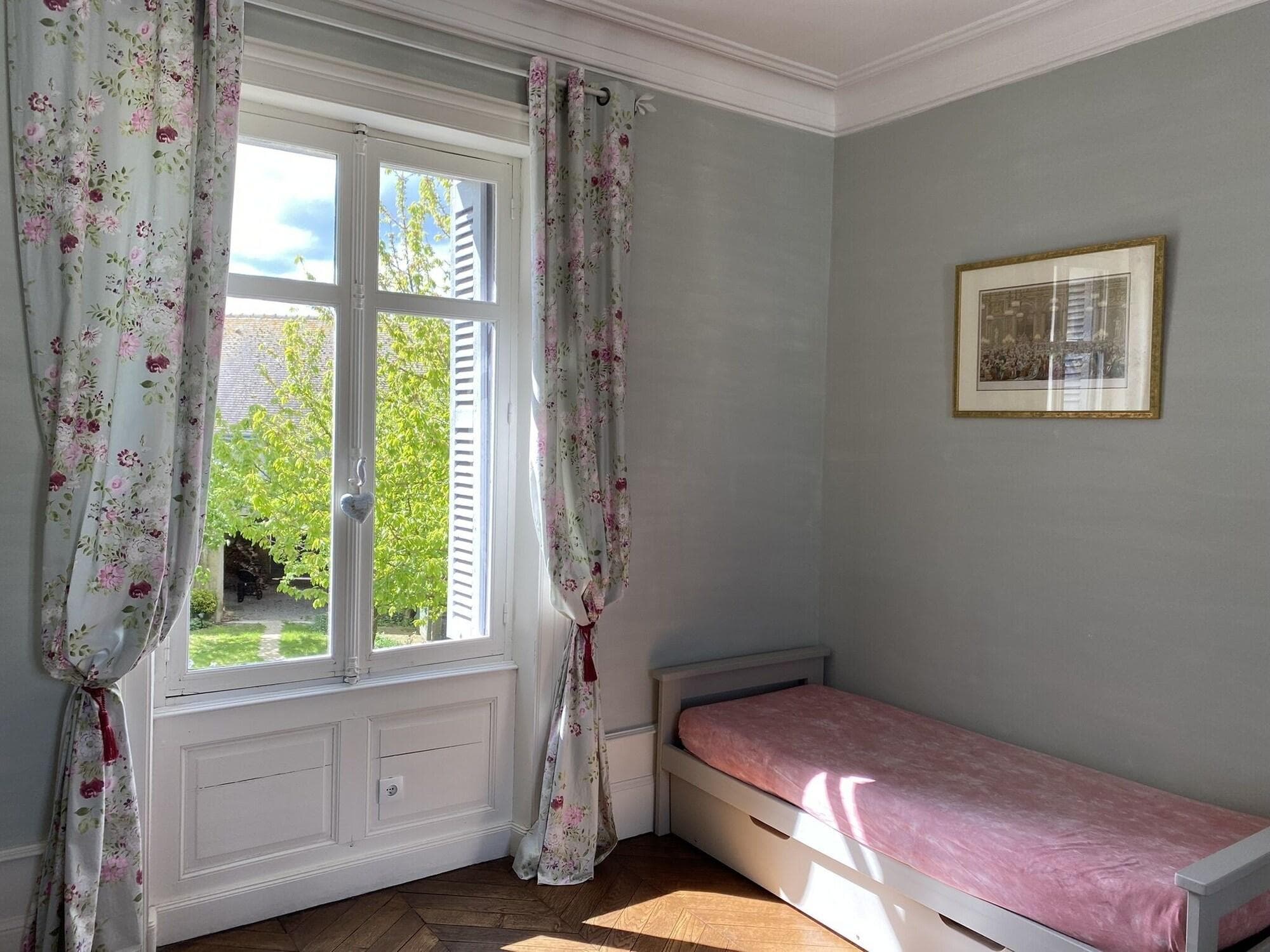 Closerie La Fontaine, Room