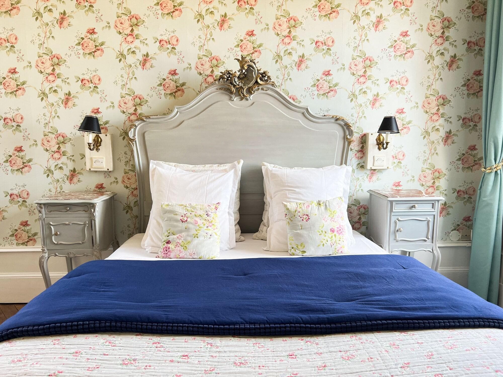 Closerie La Fontaine, Room