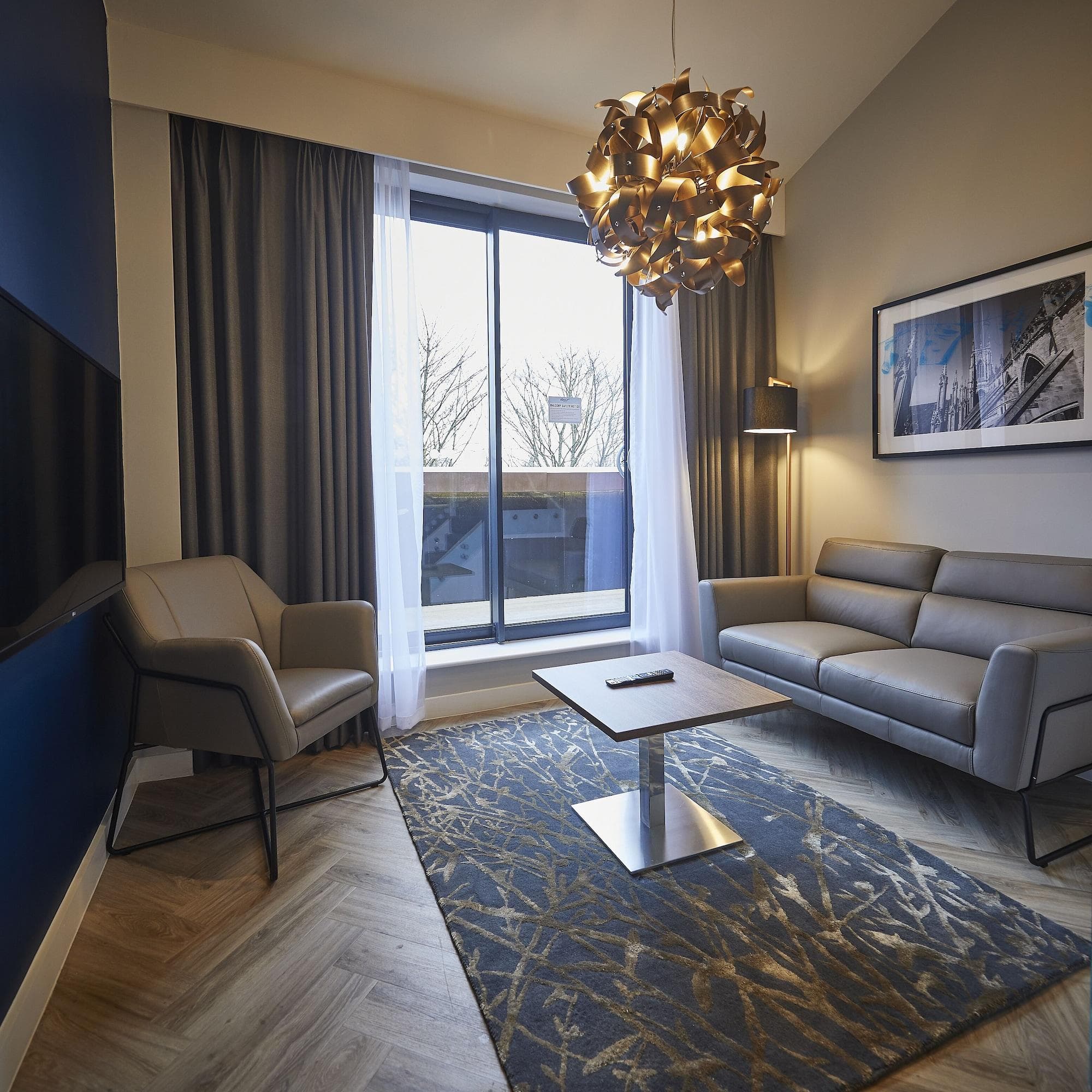 Roomzzz York City, Room