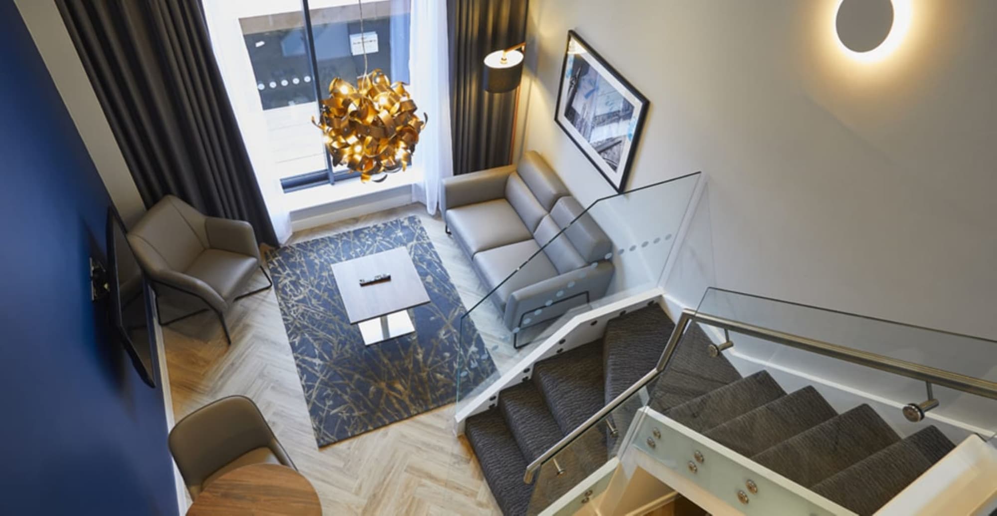 Roomzzz York City, Room