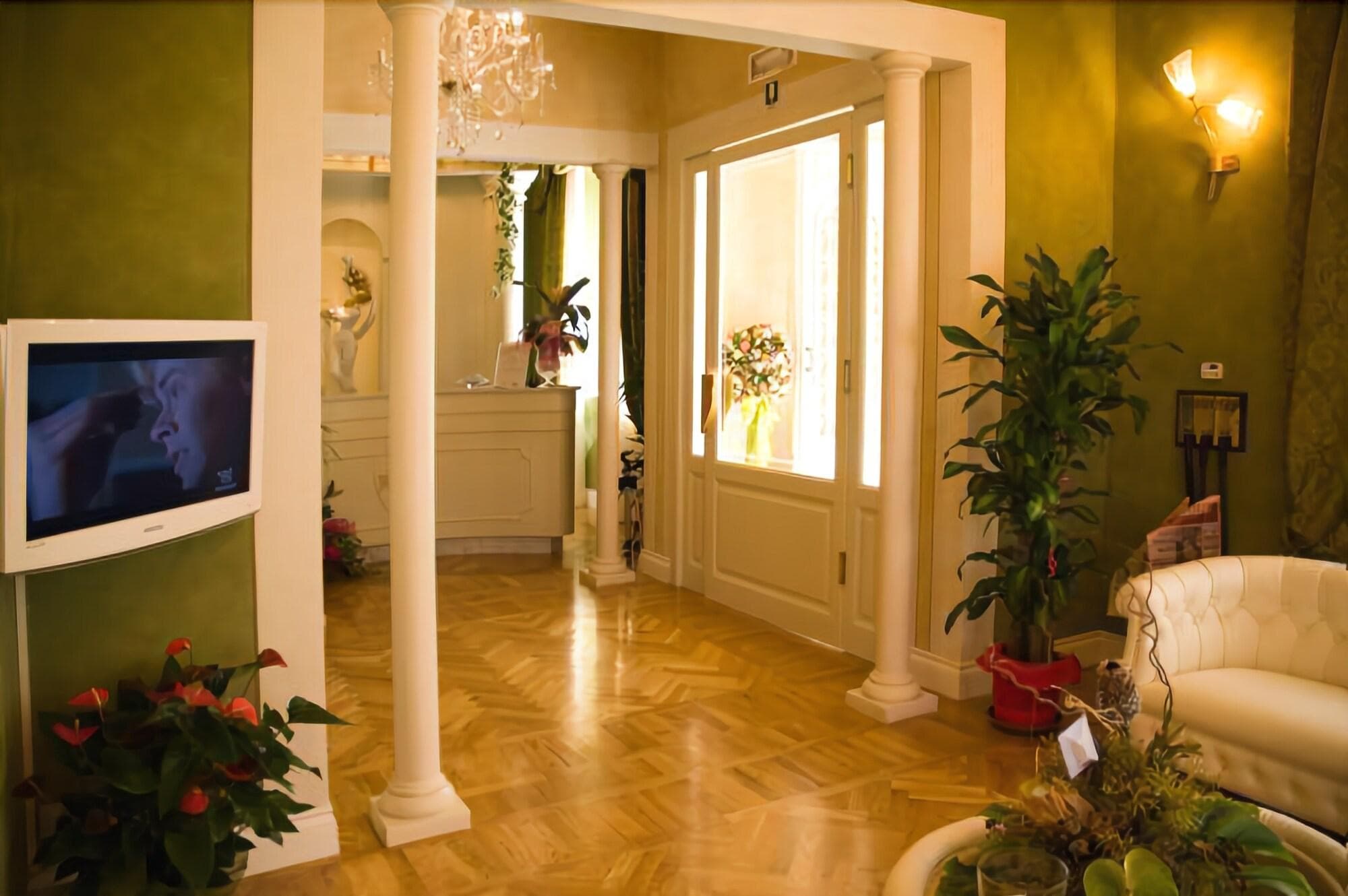 Hotel Gennarino, Lobby