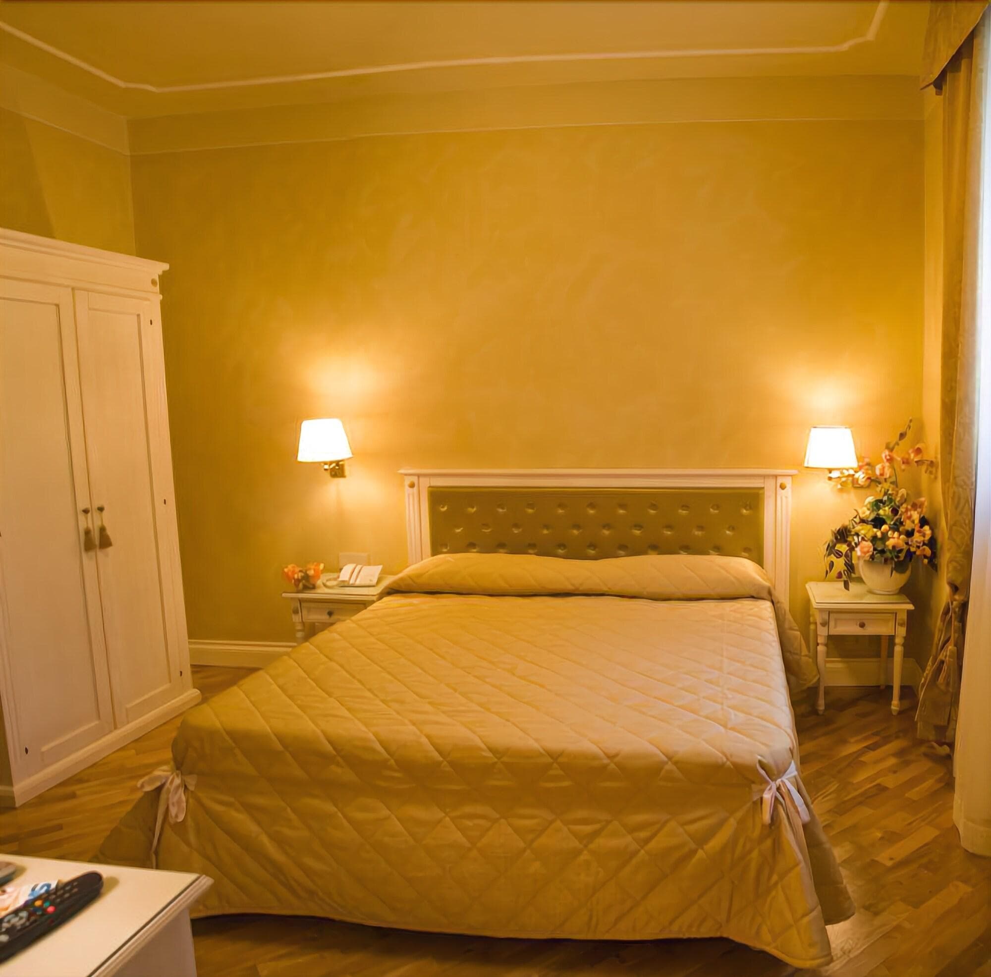 Hotel Gennarino, Room