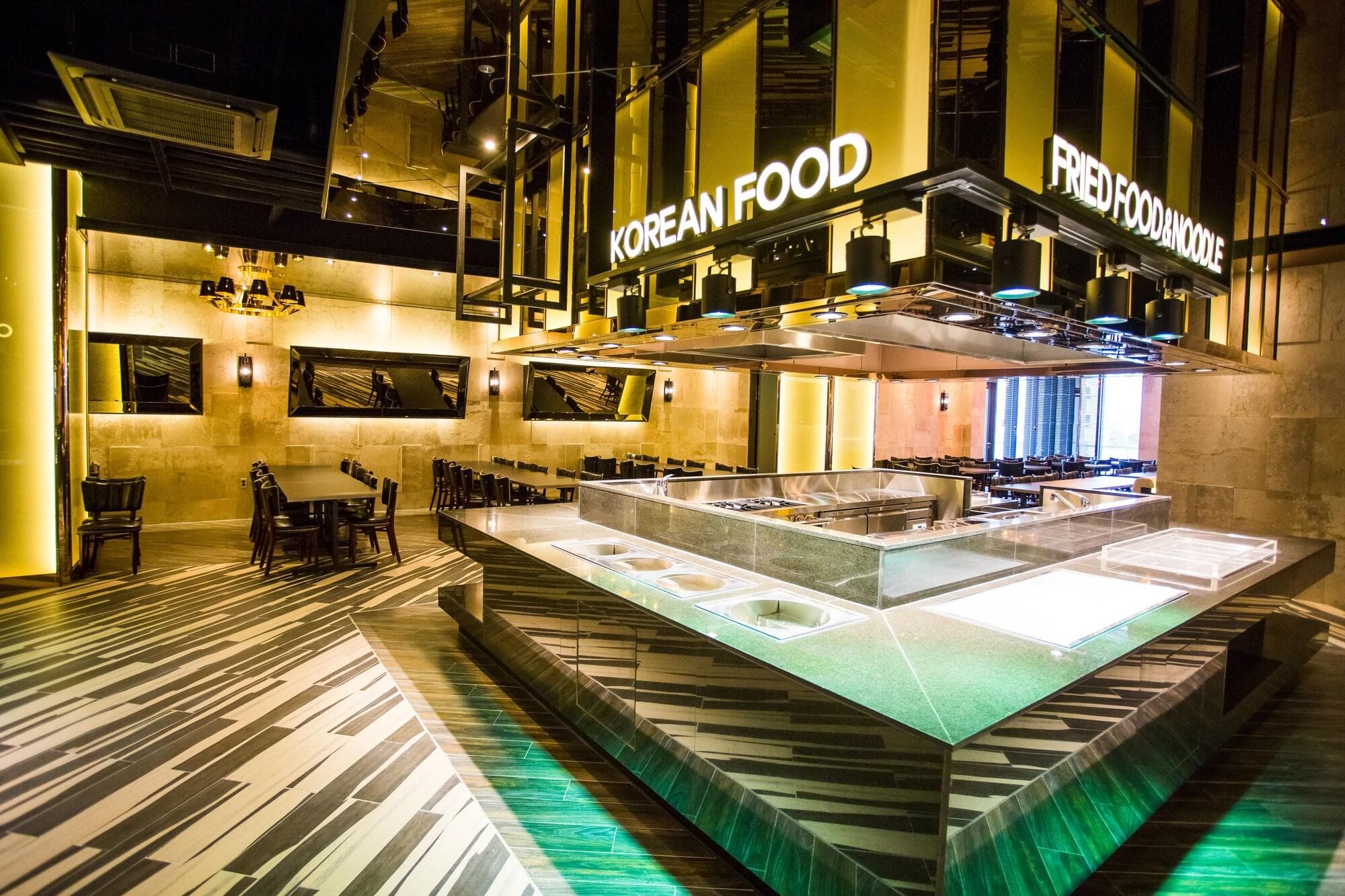 J Square Hotel, Restaurant