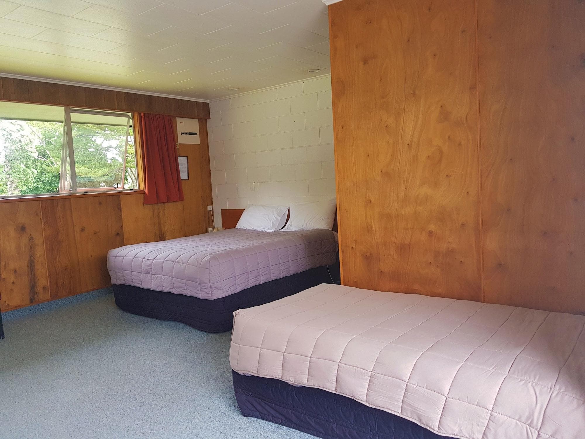 Vista Motor Lodge, Room