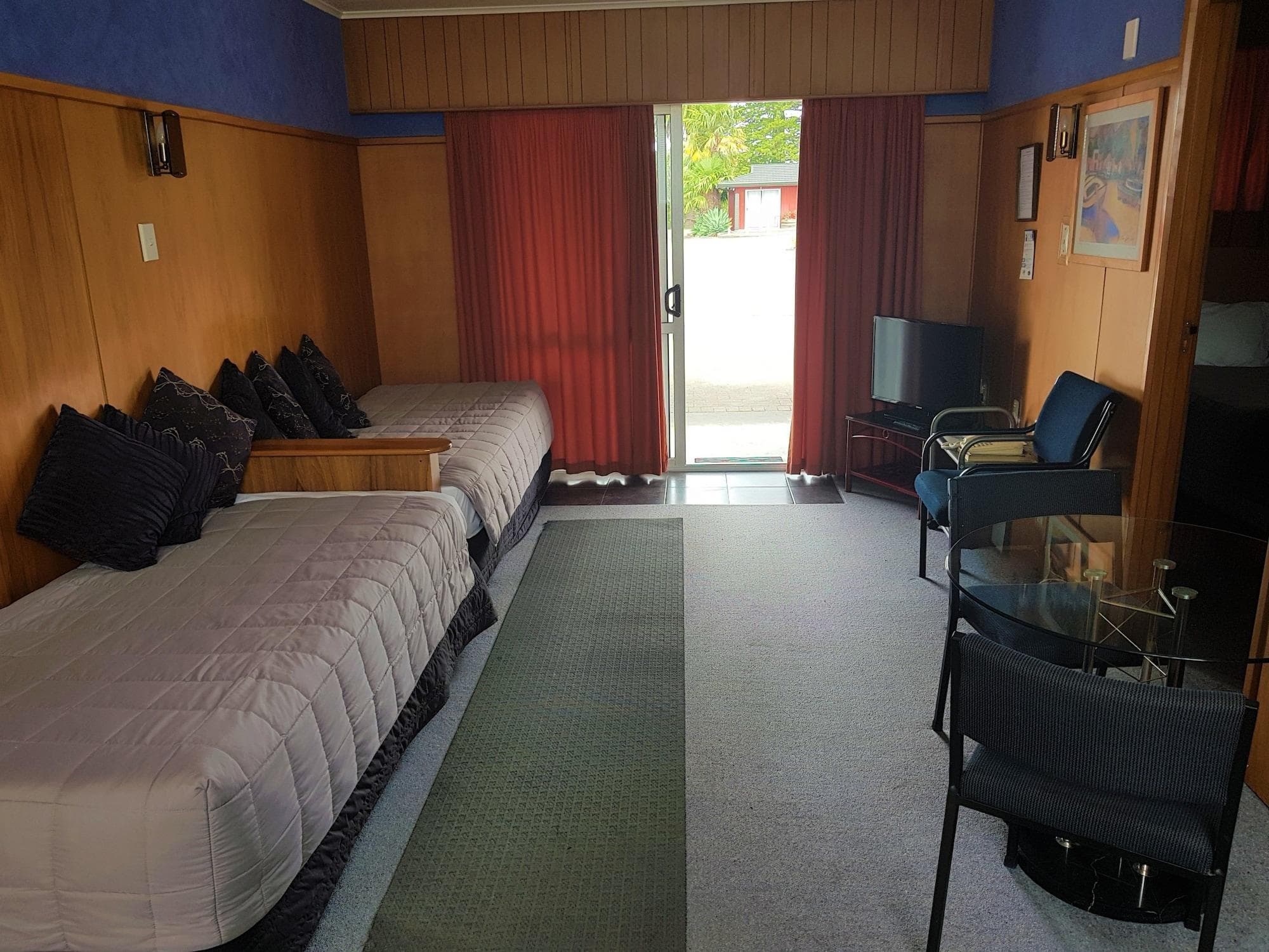 Vista Motor Lodge, Room