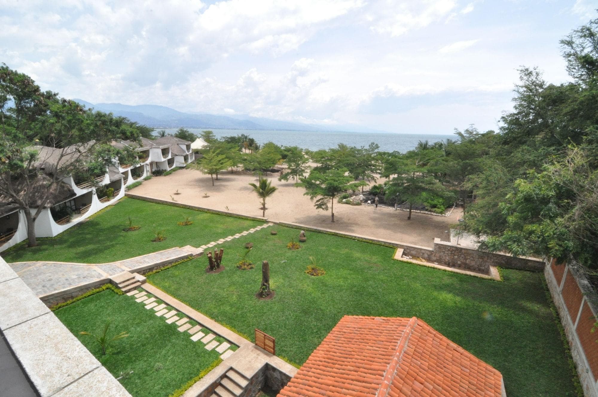 Hotel Club Du Lac Tanganyika, General view