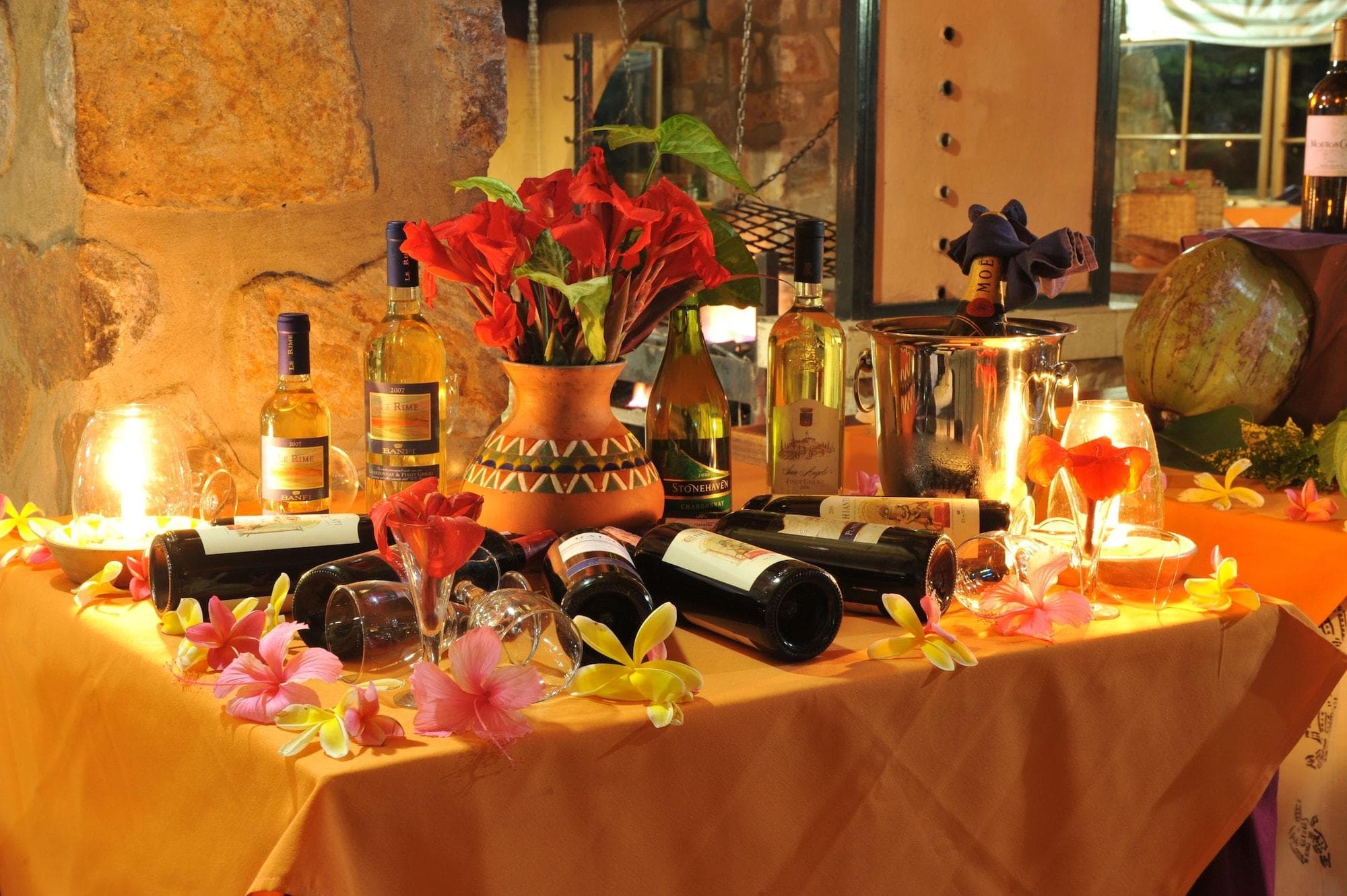 Hotel Club Du Lac Tanganyika, Restaurant