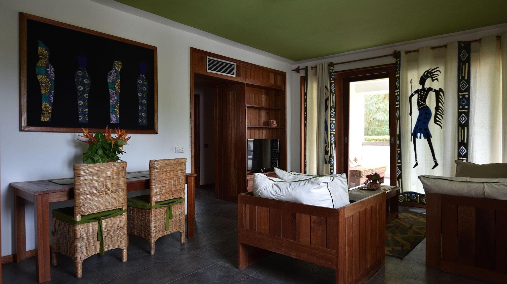 Hotel Club Du Lac Tanganyika, Room