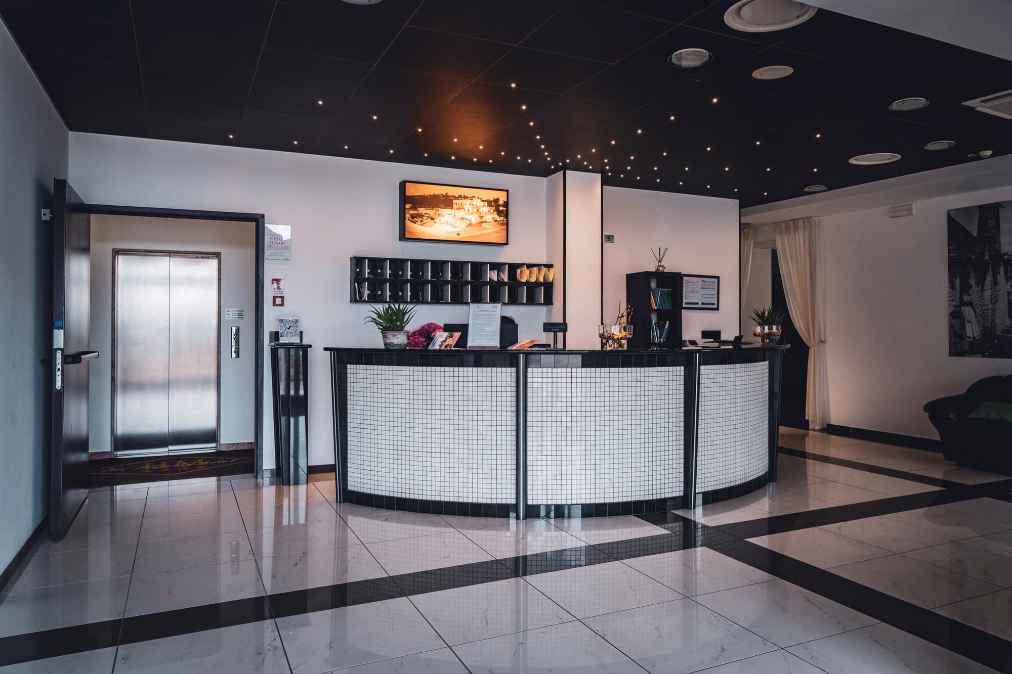 Majesty Alberobello, Lobby