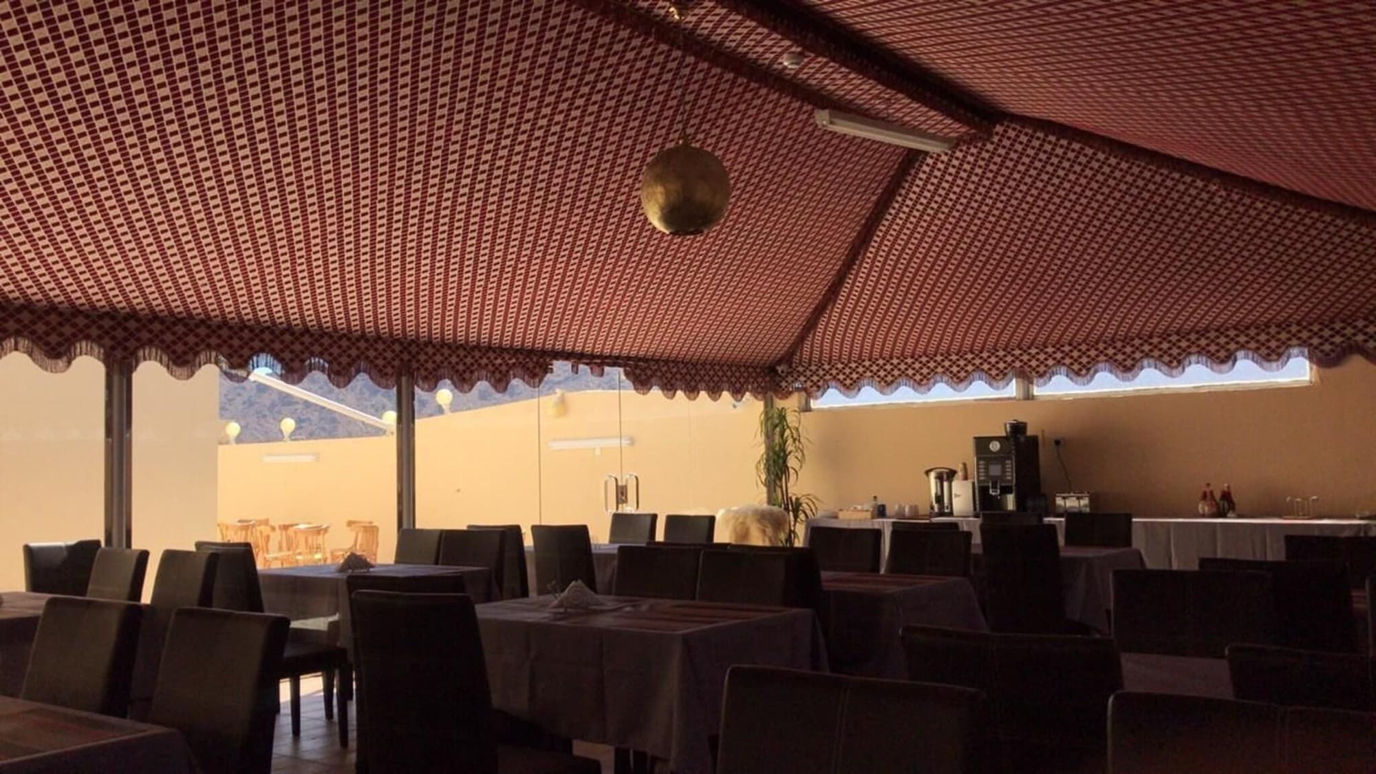 Waad Al Ula Hotel, Restaurant