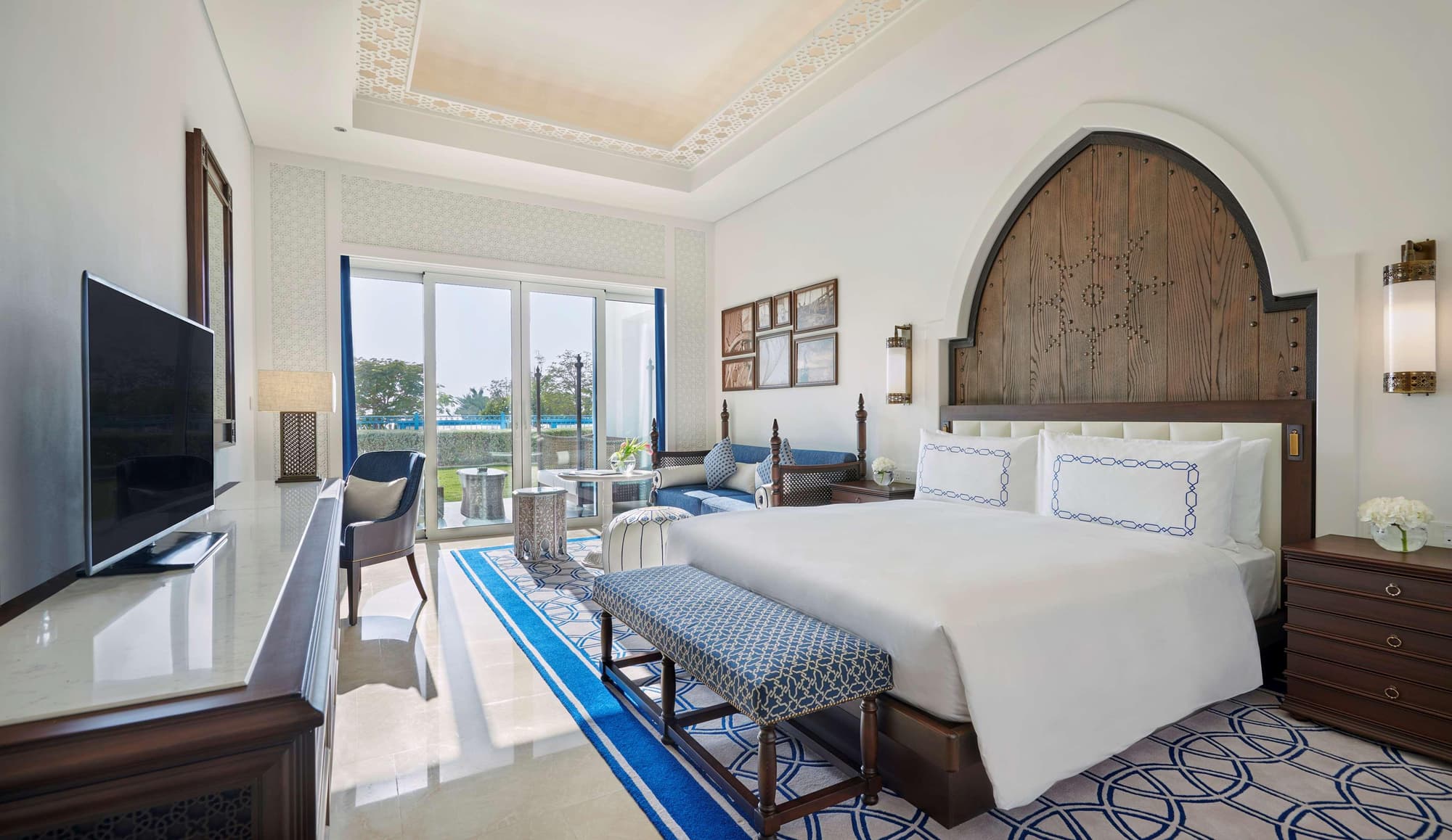 Hilton Salwa Beach Resort & Villas, Room