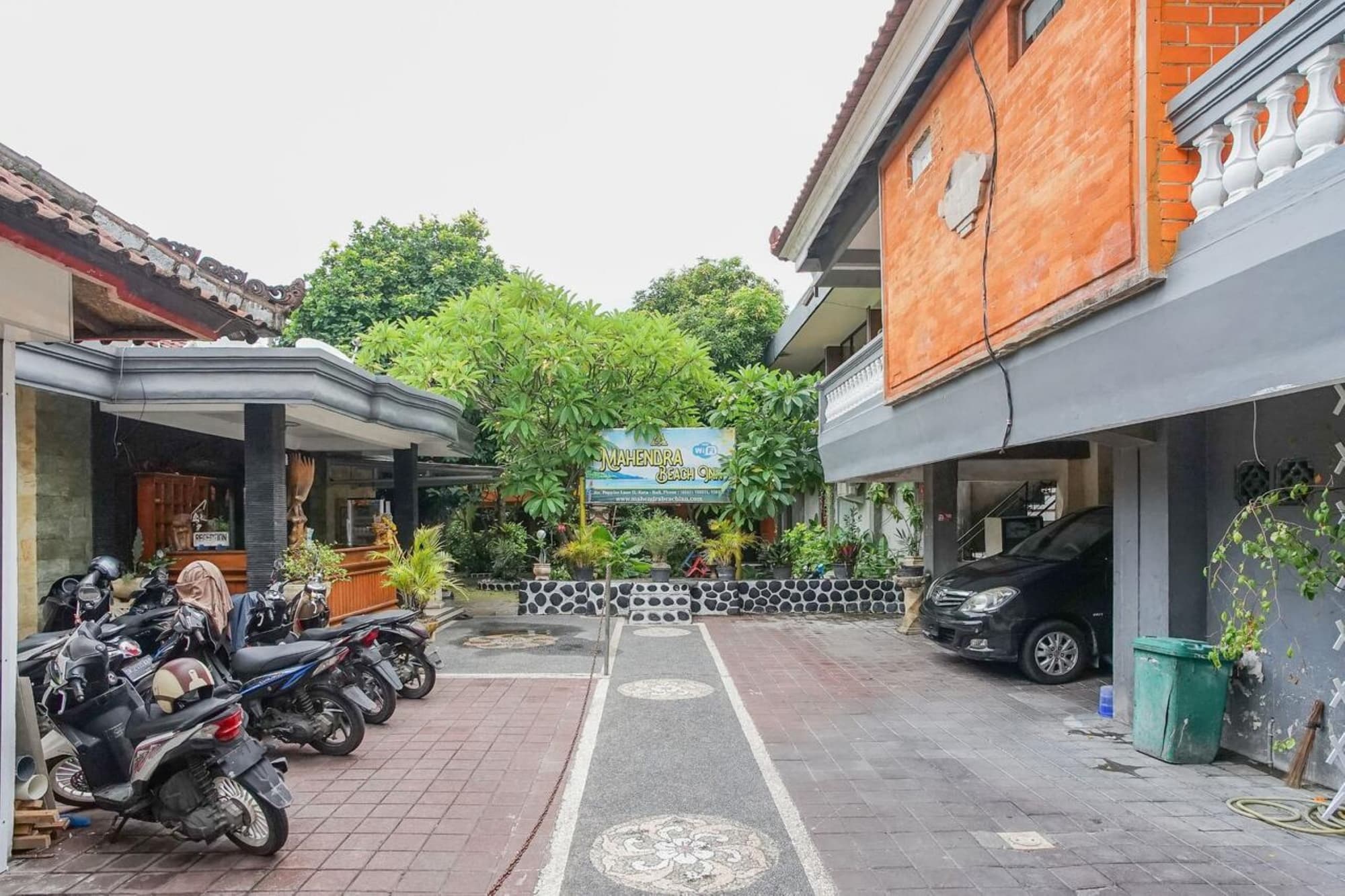 Mahendra Beach Inn by ZUZU, General view