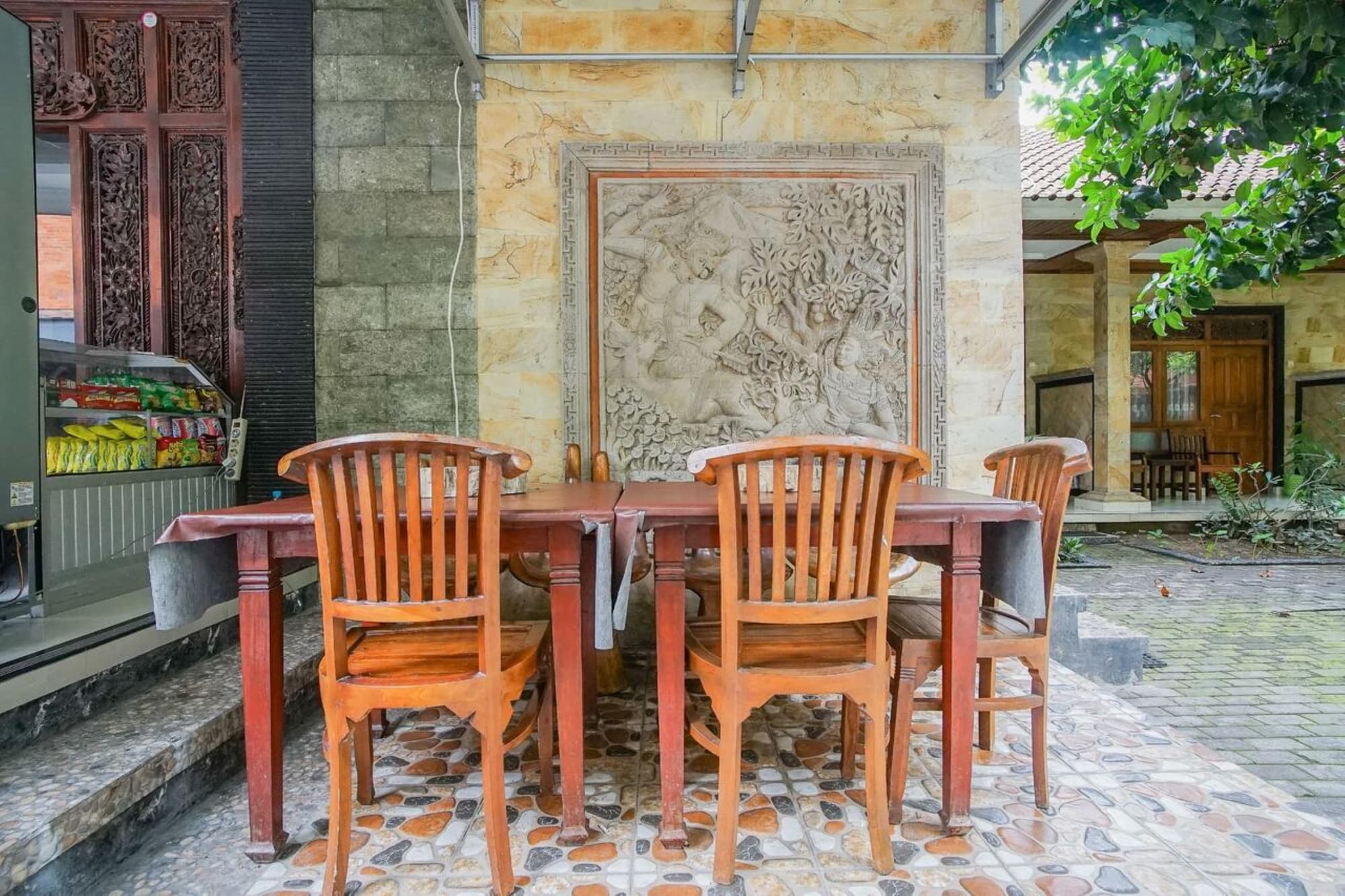 Mahendra Beach Inn by ZUZU, General view