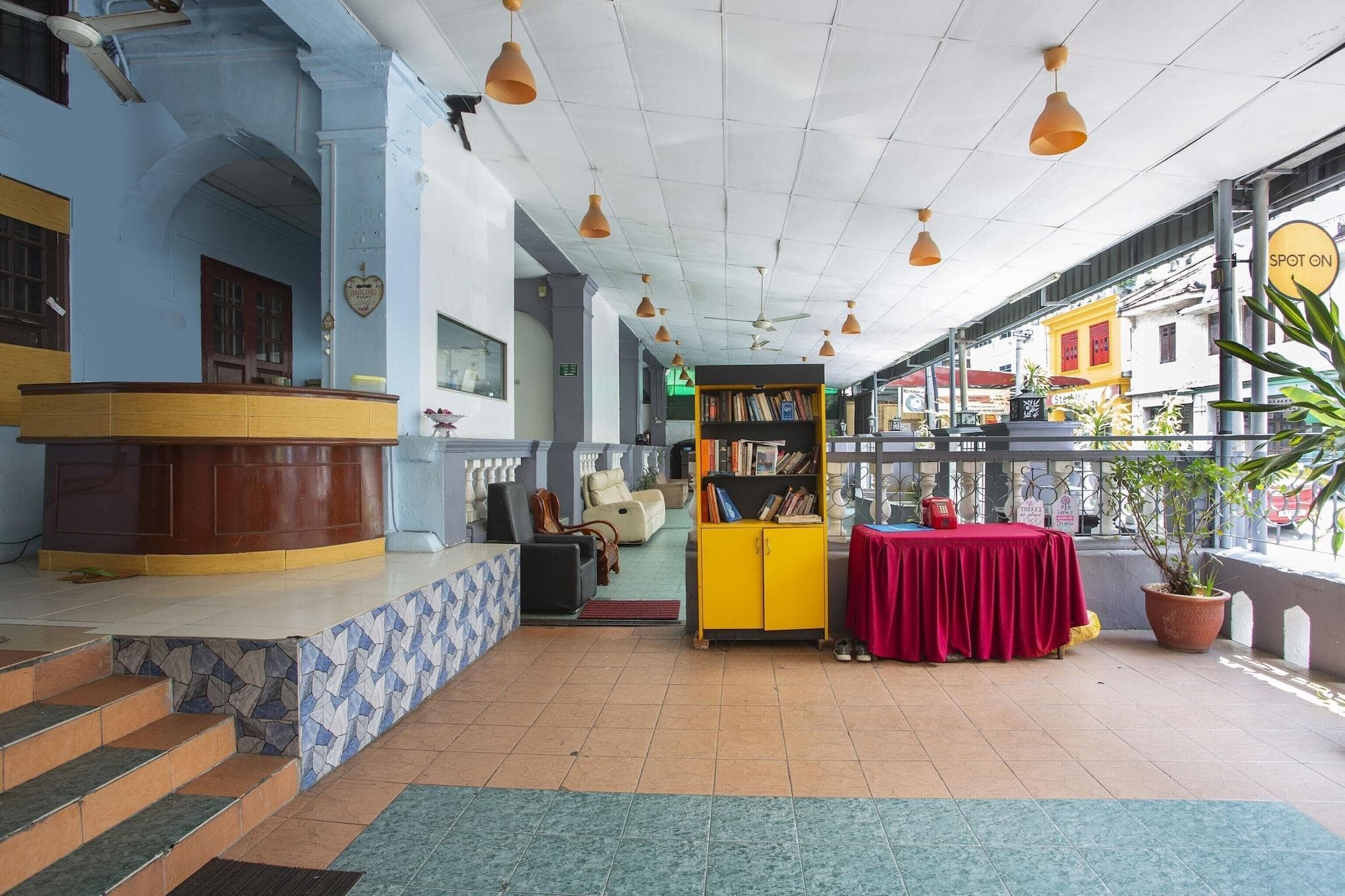 SPOT ON 90137 Casavilla Hotel Pudu, General view