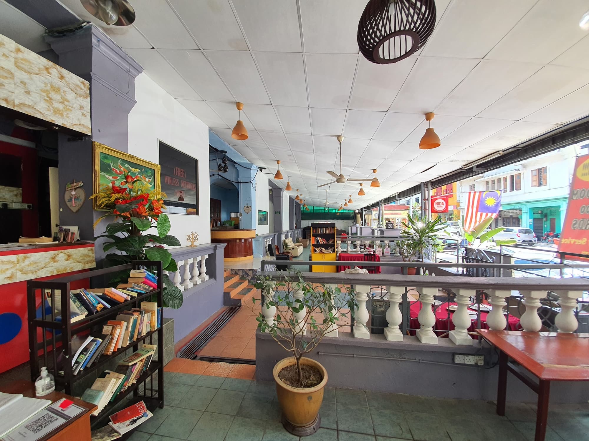 SPOT ON 90137 Casavilla Hotel Pudu, Lobby