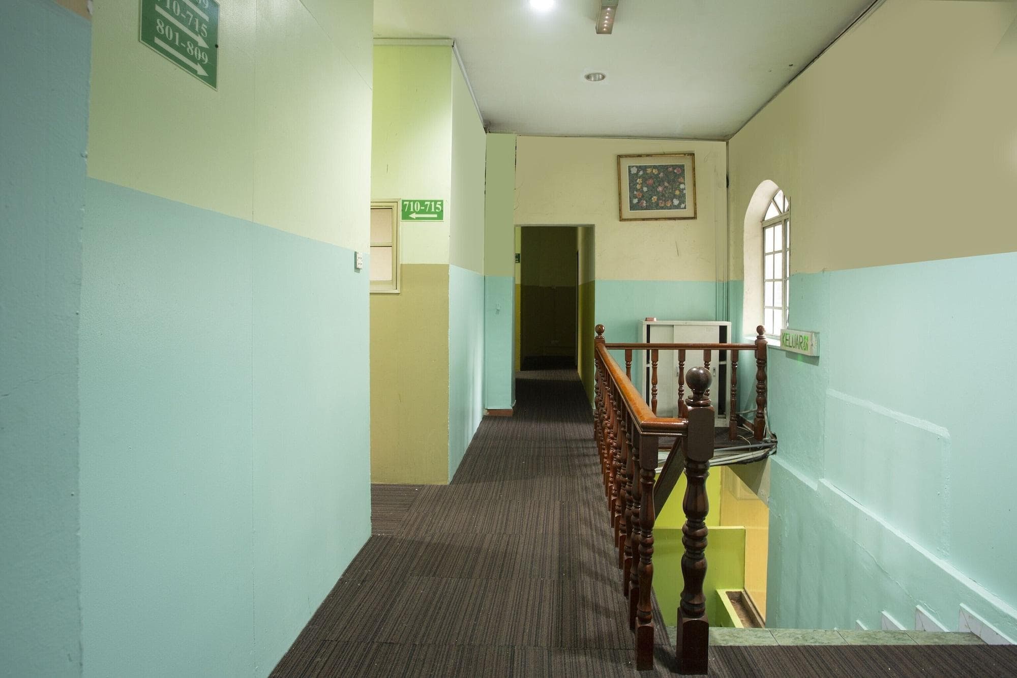 SPOT ON 90137 Casavilla Hotel Pudu, Lobby