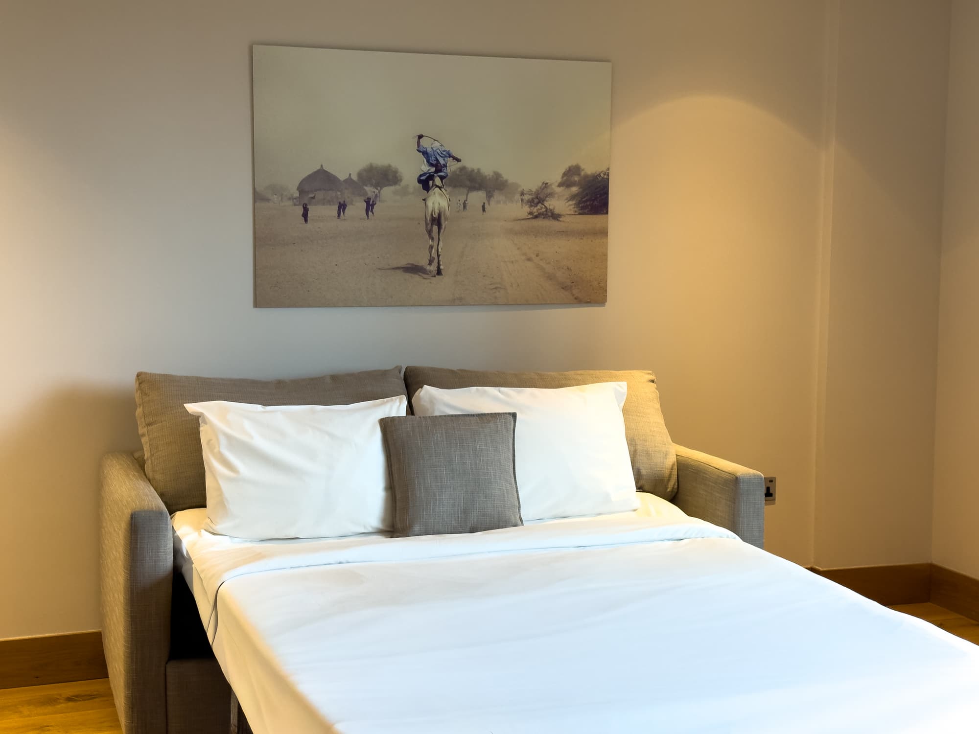 Tower Suites Hotel by Blue Orchid, Room