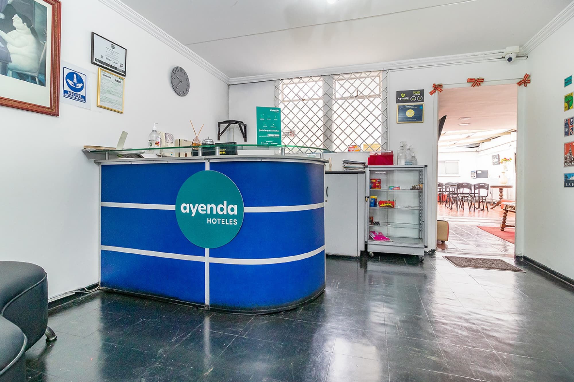 Casa Hotel Victoria, Lobby