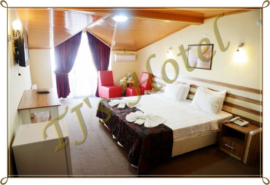 Tjs Hotel, Room