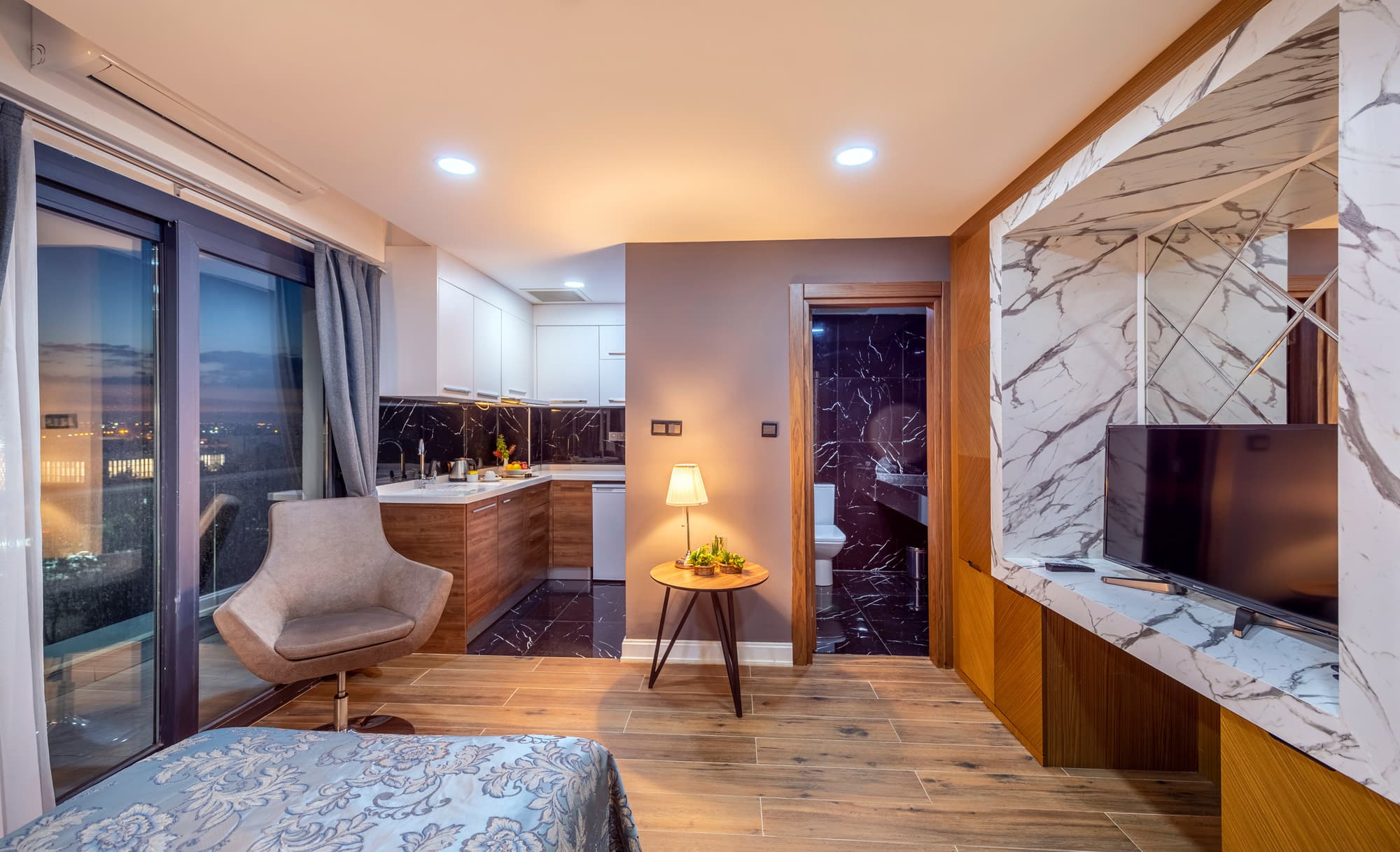 Novel Centre Point Hotel, Room