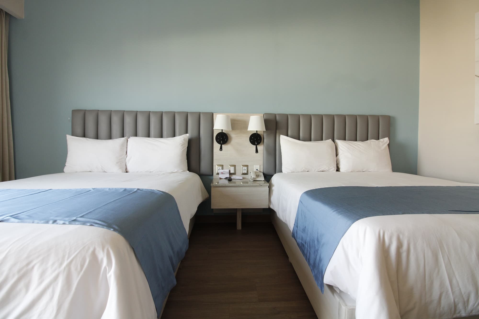 Varali Grand Hotel, Room