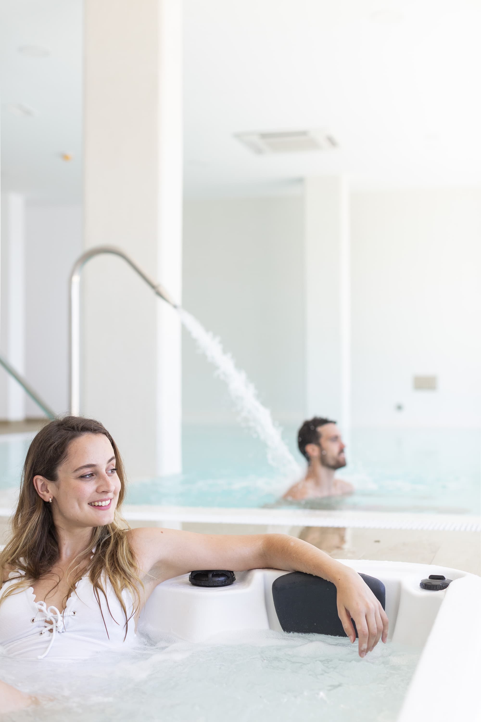 Apartamentos Martalia Nerja, Sports and Entertainment