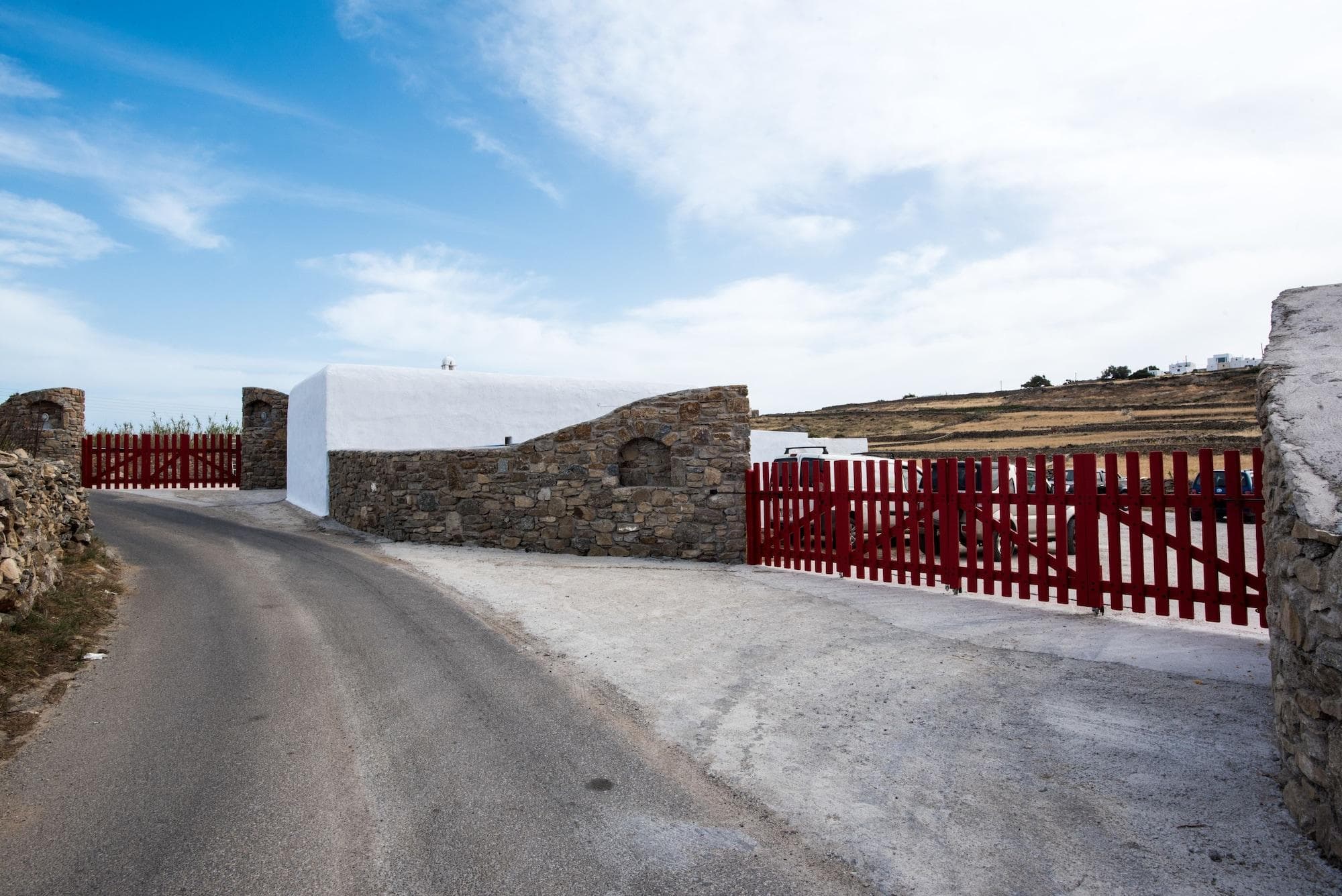 Myconian brothers, General view