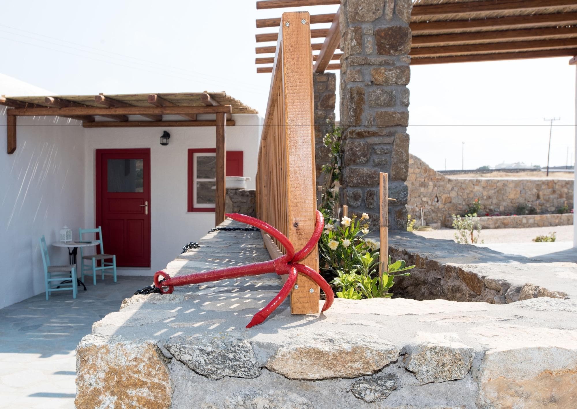 Myconian brothers, General view