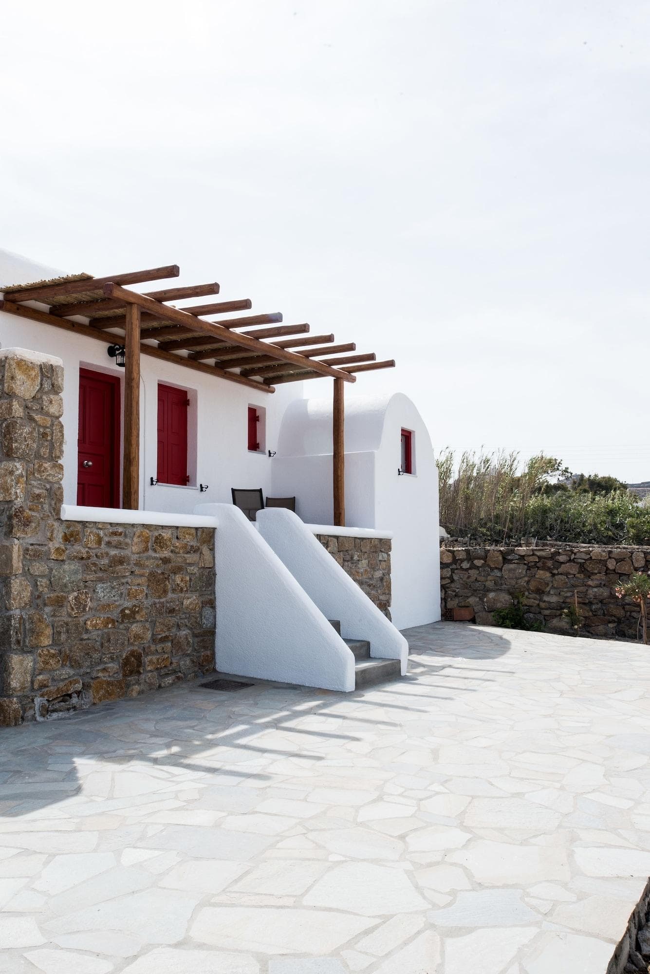 Myconian brothers, General view