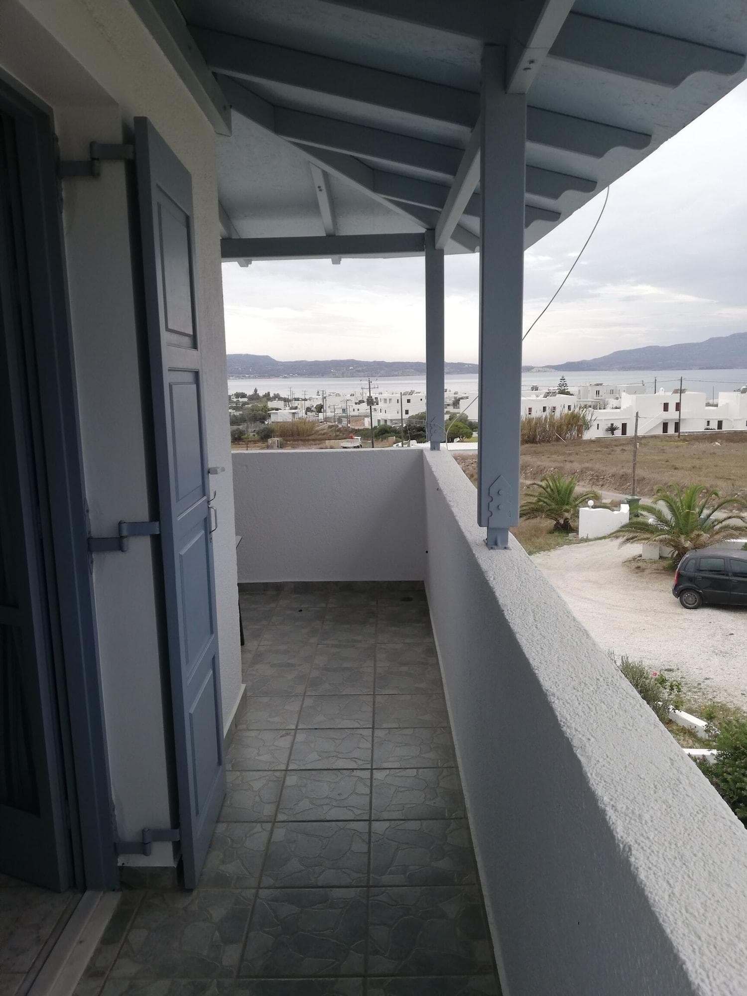 Antonis Rooms, Terrace