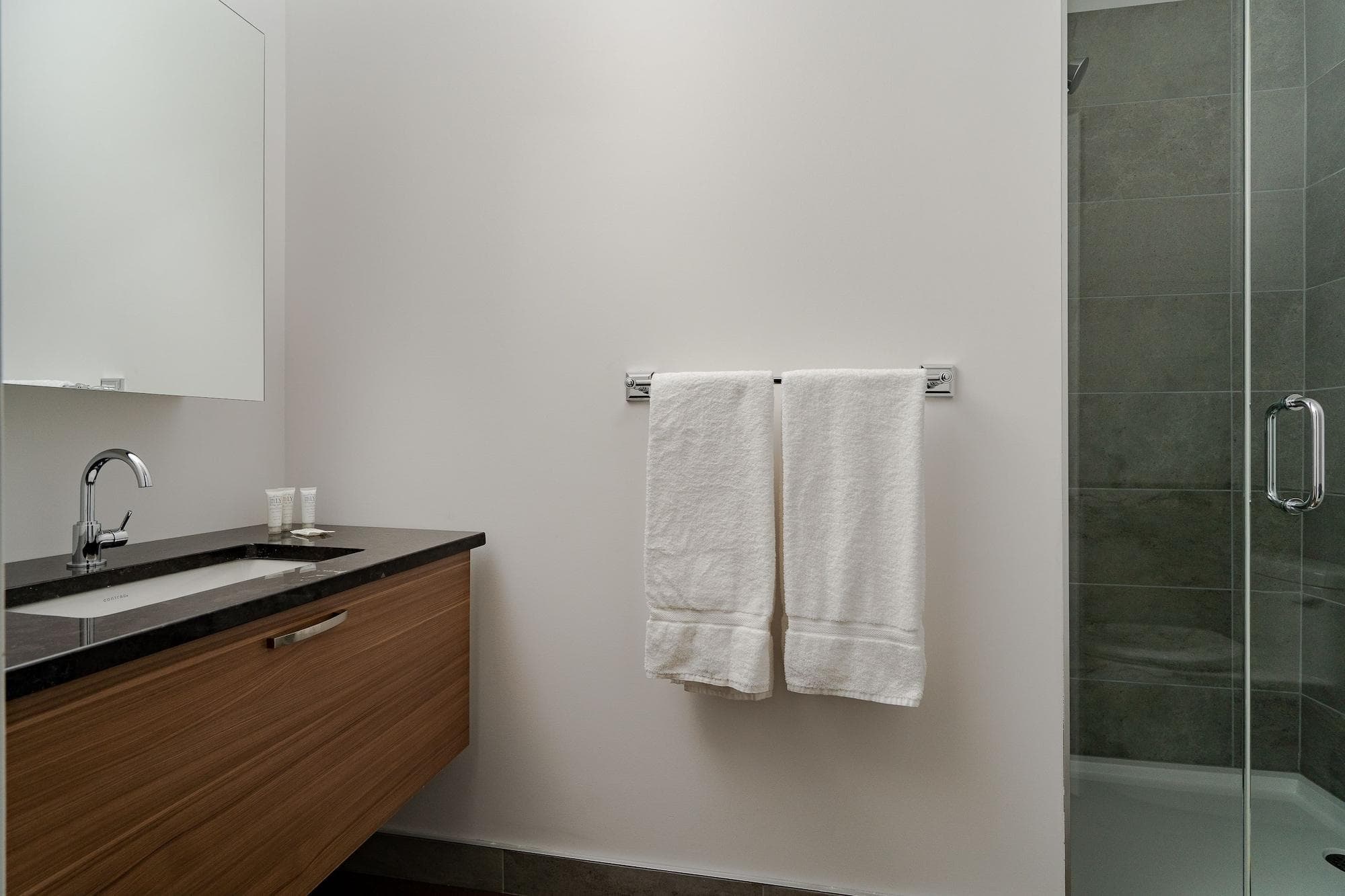 Sonder - Penny Lane, Room