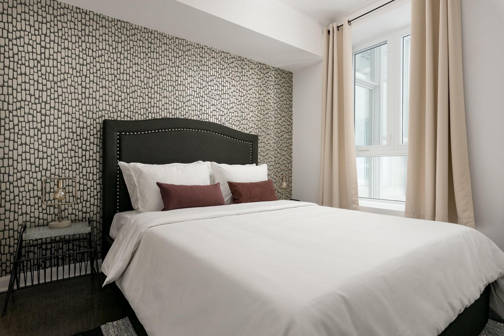 Sonder - Penny Lane, Room