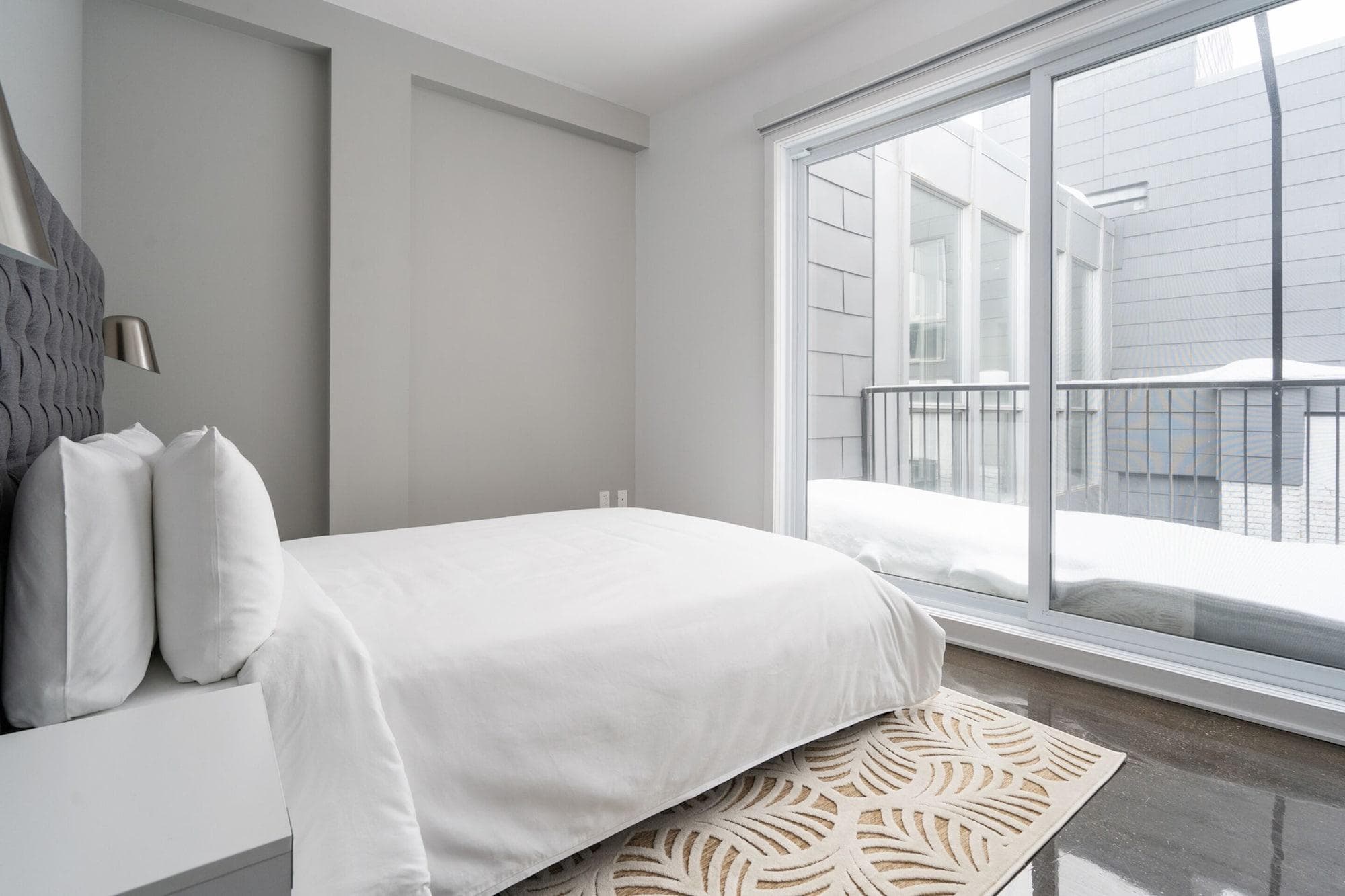 Sonder - Penny Lane, Room