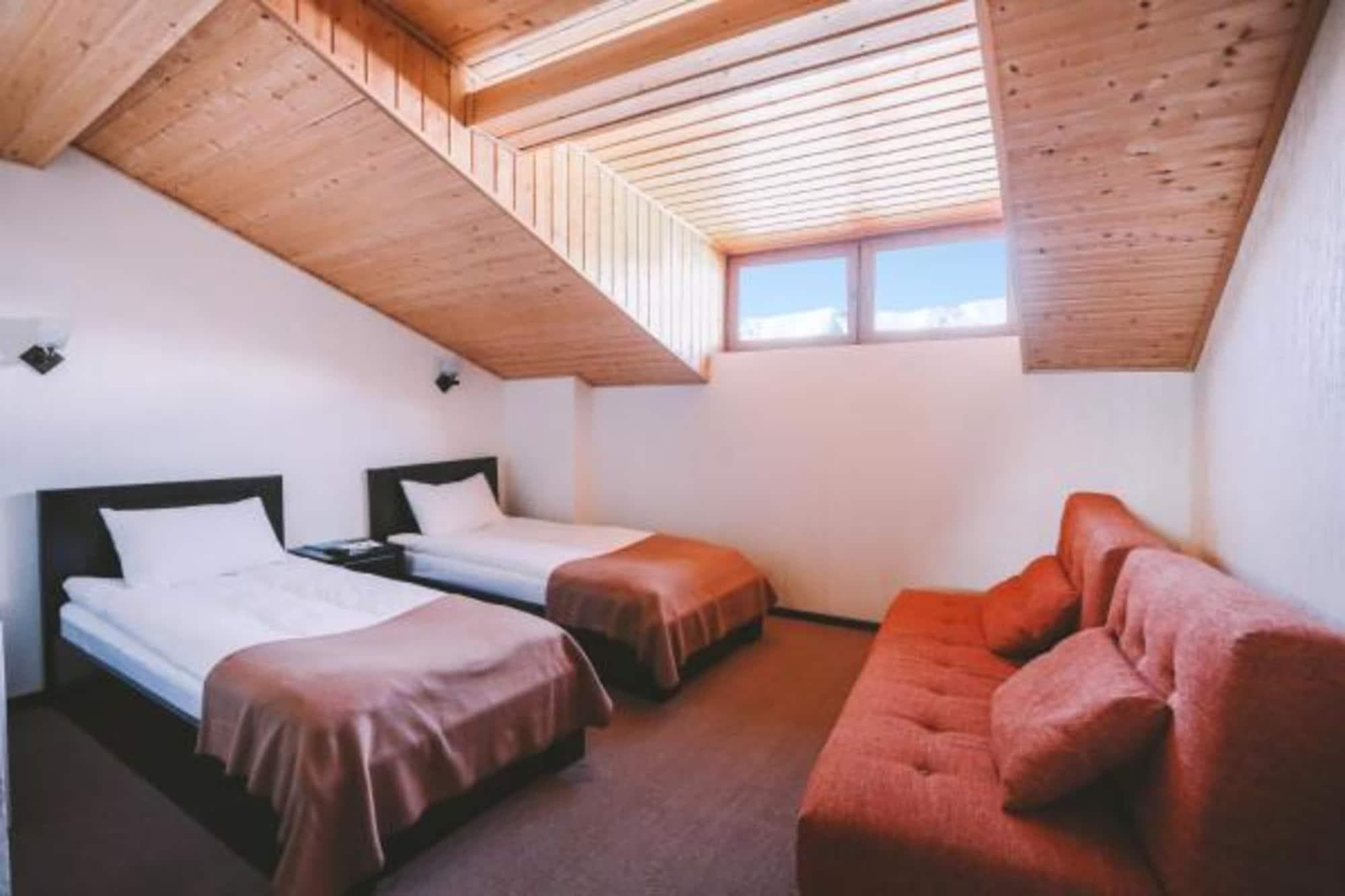 Good Aura Hotel, Room