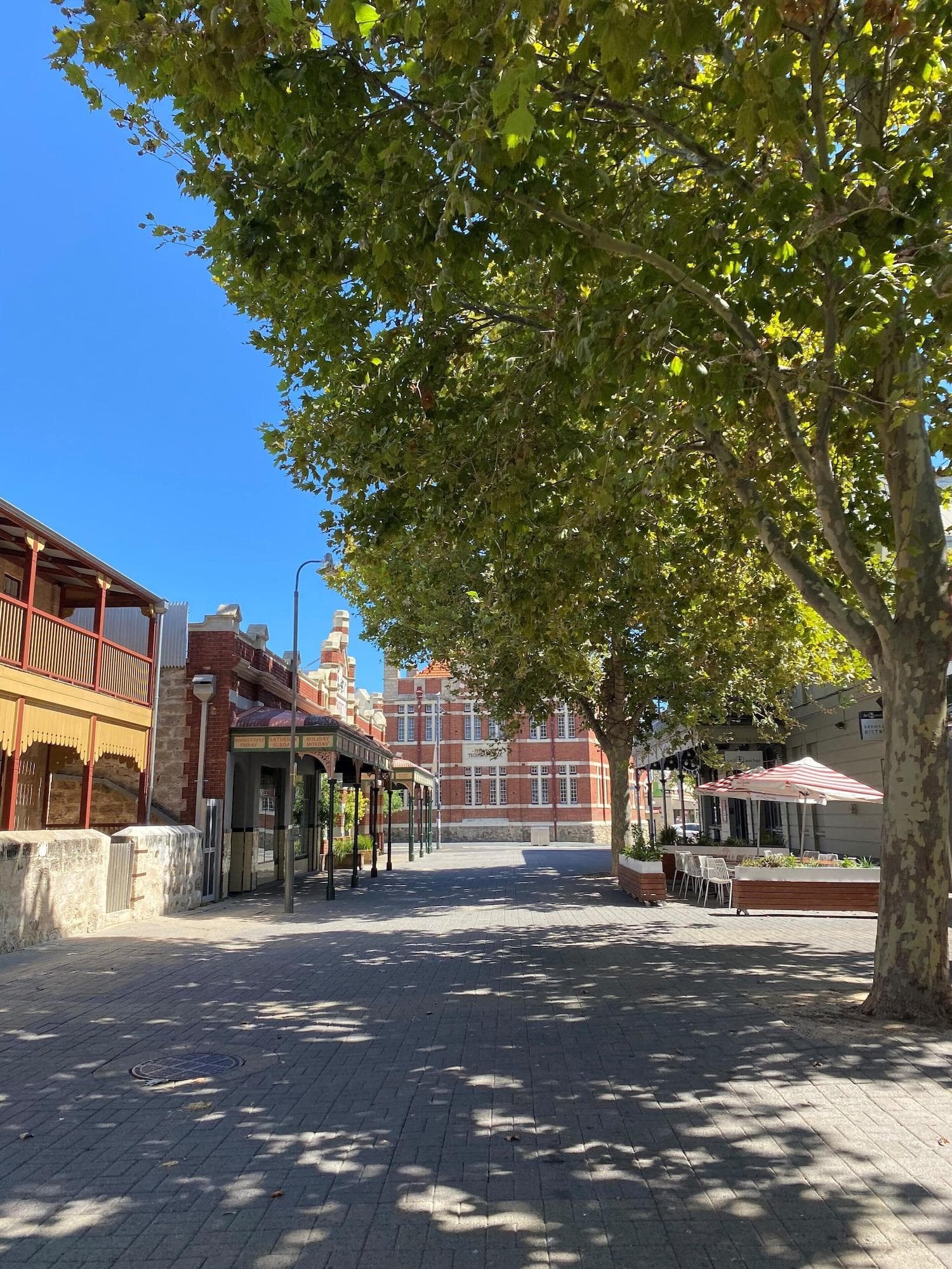 Warders Hotel Fremantle, General view