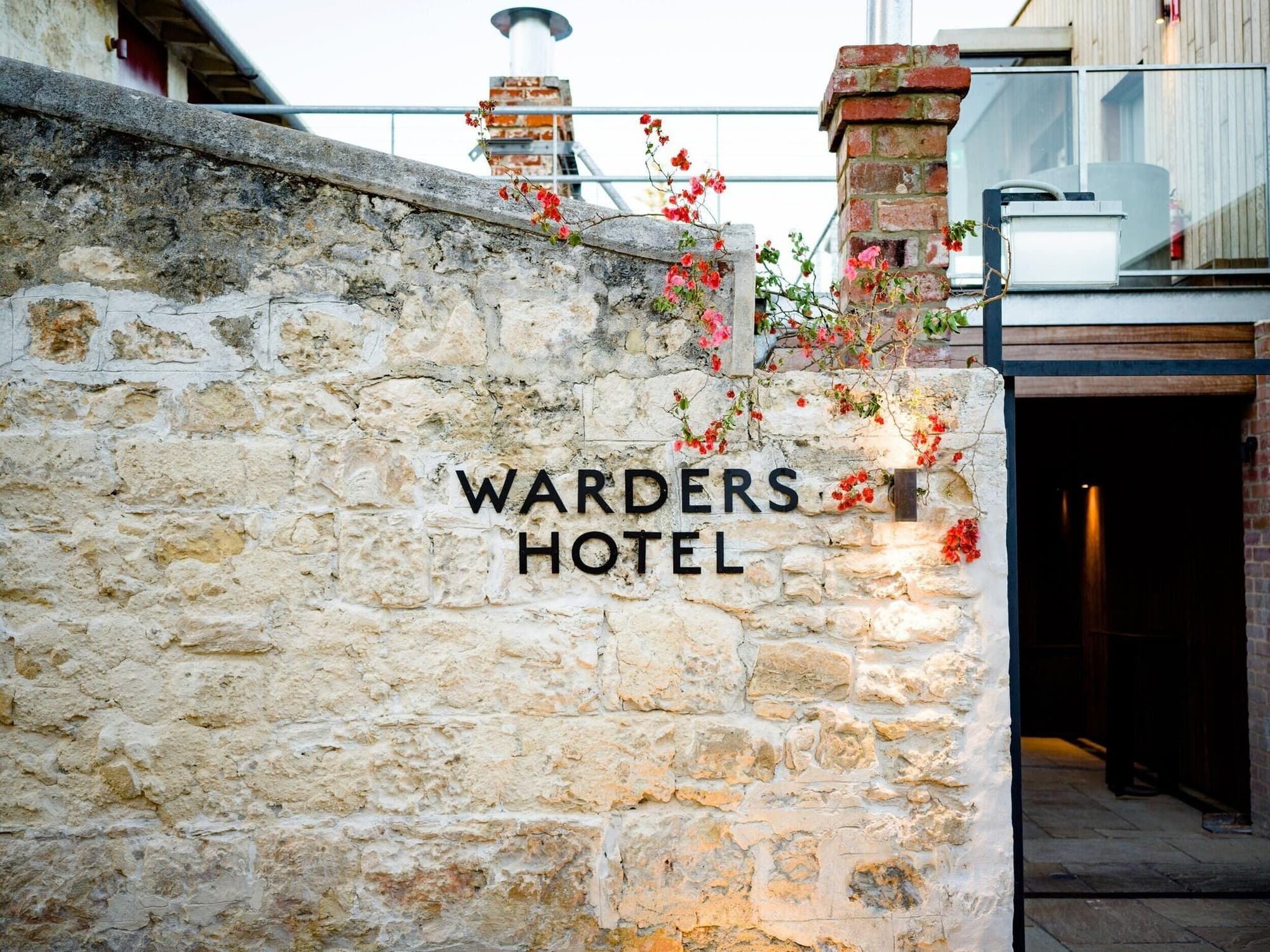 Warders Hotel Fremantle, General view