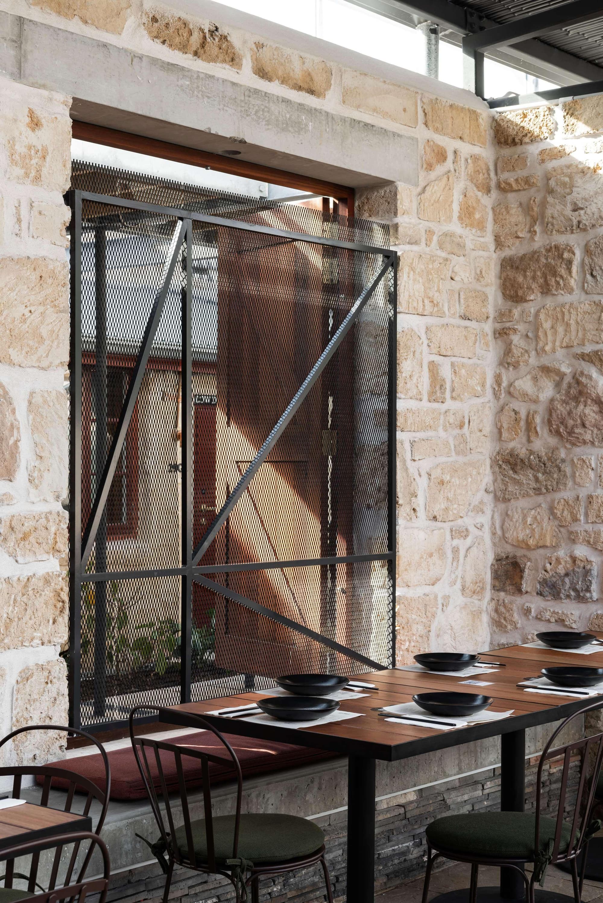 Warders Hotel Fremantle, General view