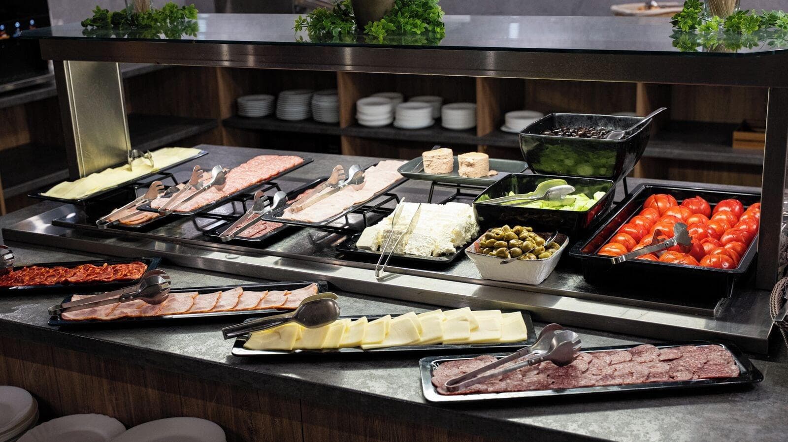 Hotel Avenue Deluxe, Restaurant