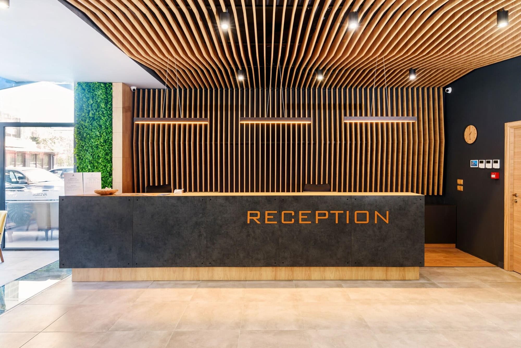 Hotel Avenue Deluxe, Lobby