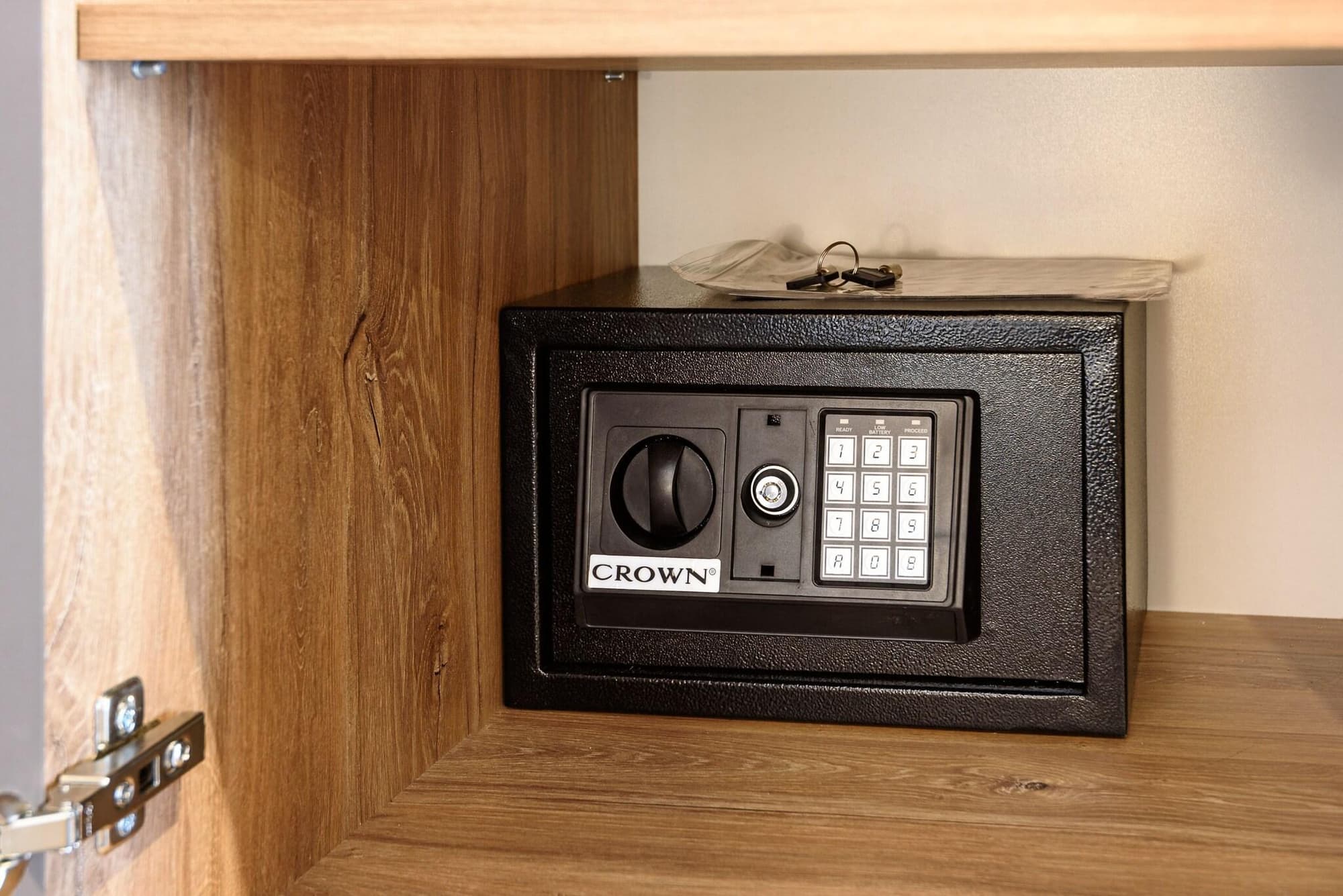 Hotel Avenue Deluxe, Room