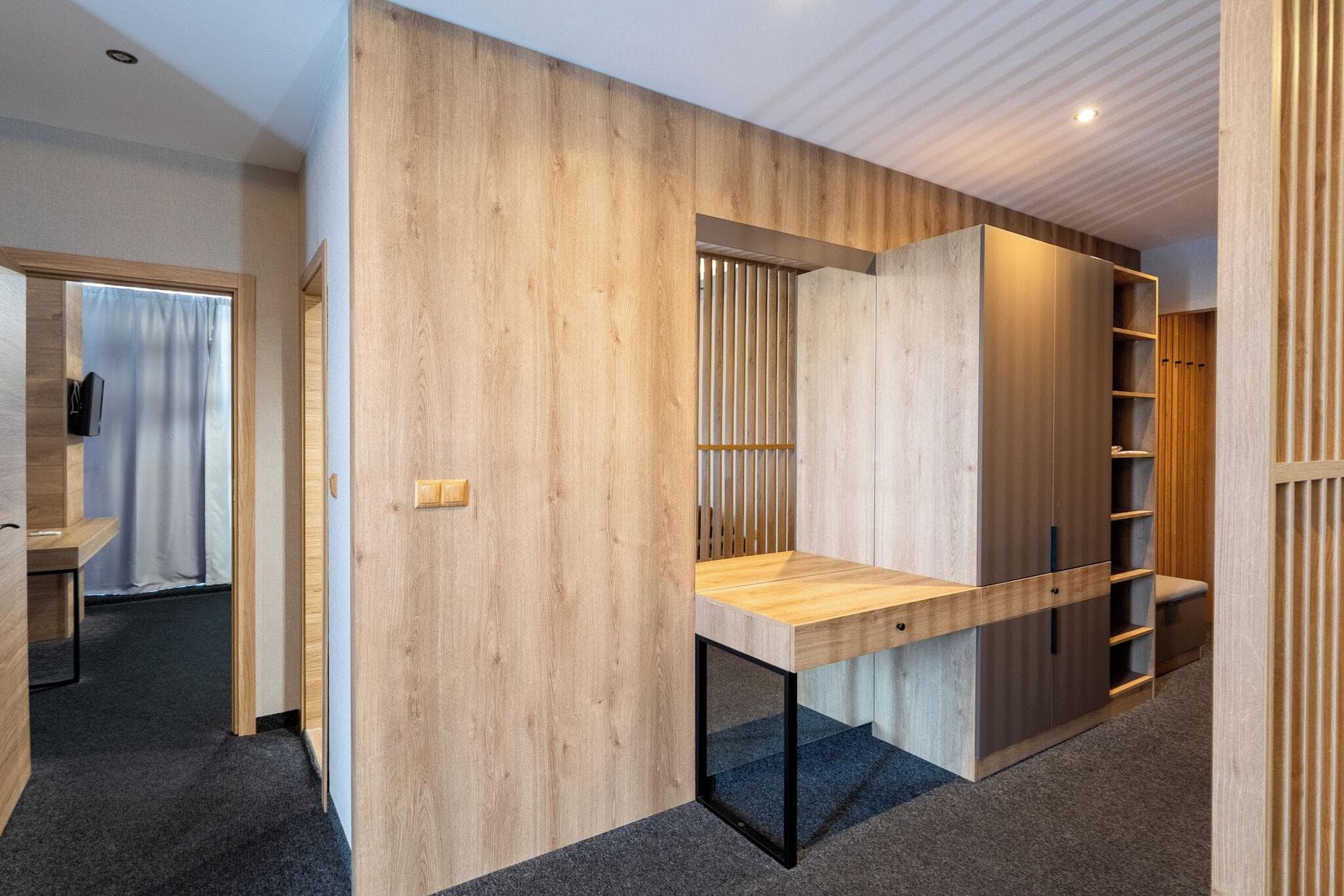 Hotel Avenue Deluxe, Room